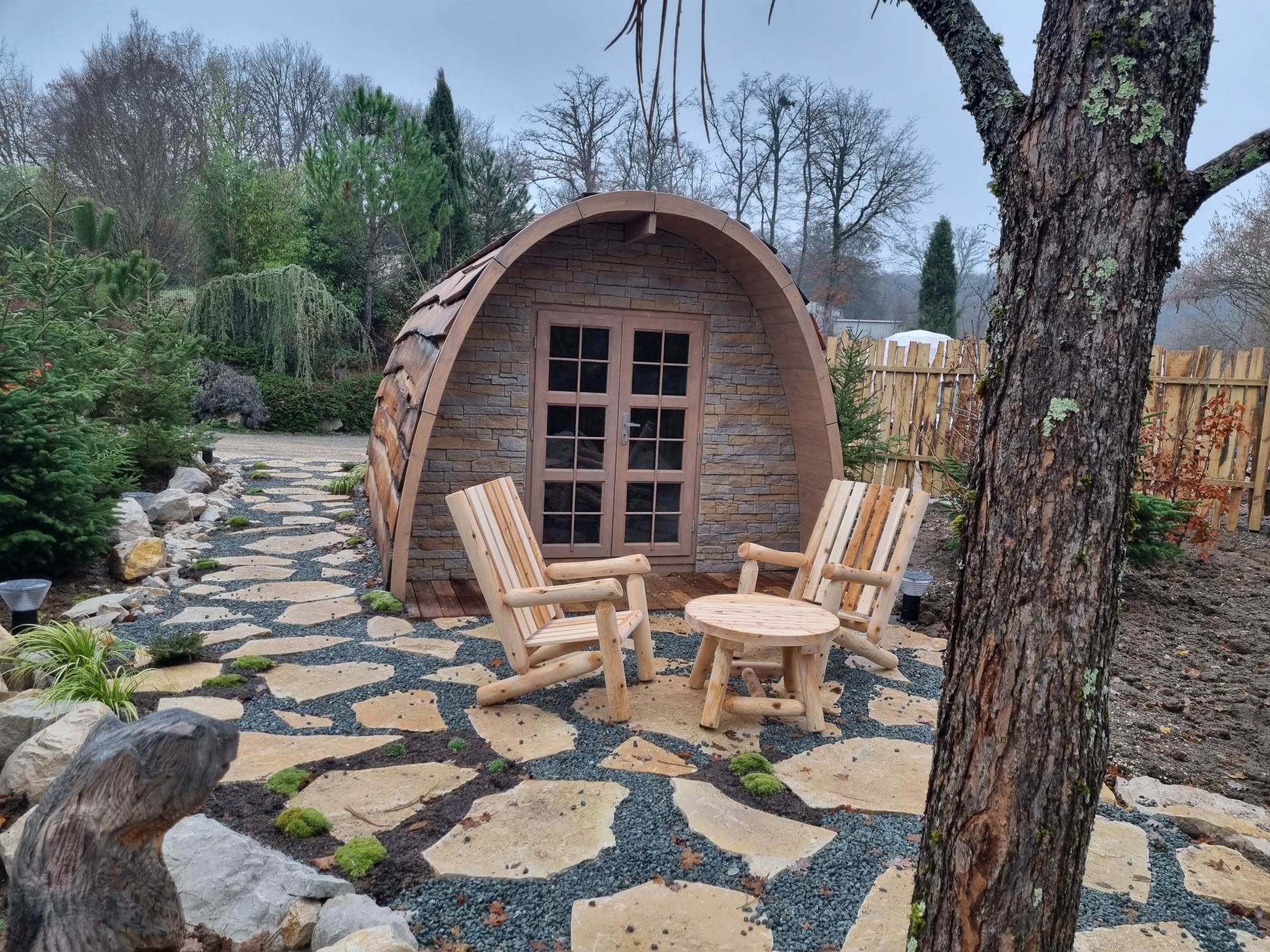Le refuge & Spa — Pod avec jacuzzi à Haute-Saône