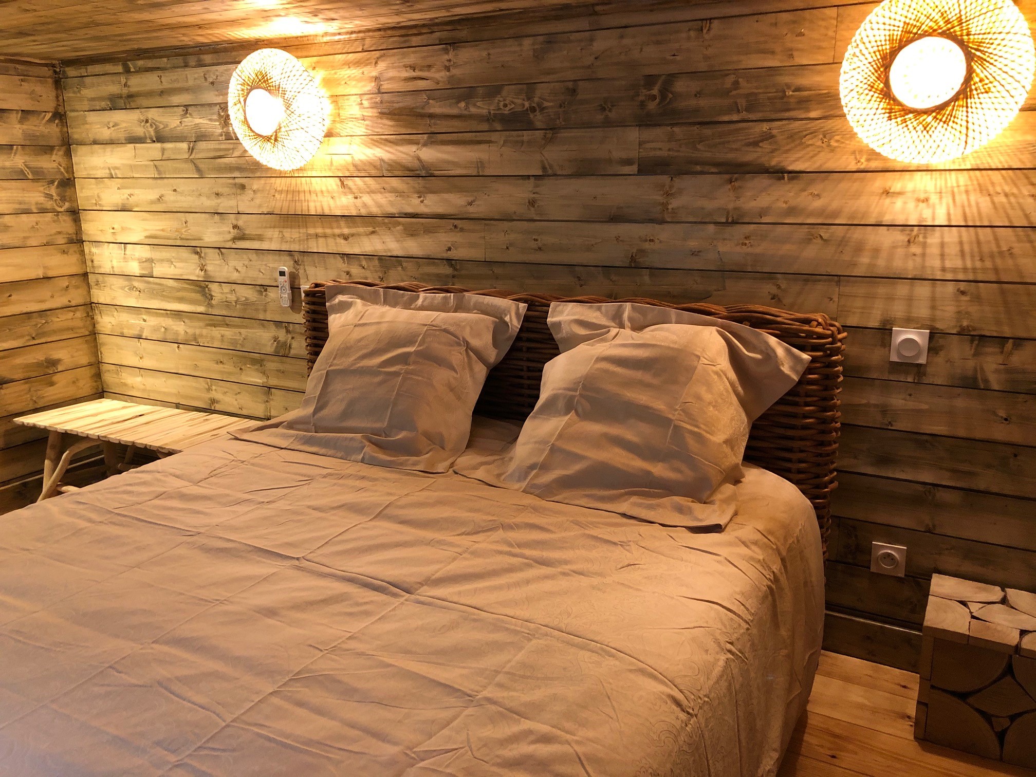 La Cabane Spa des Noyers — Cabane avec spa à Dordogne à Bergerac — environnement naturel