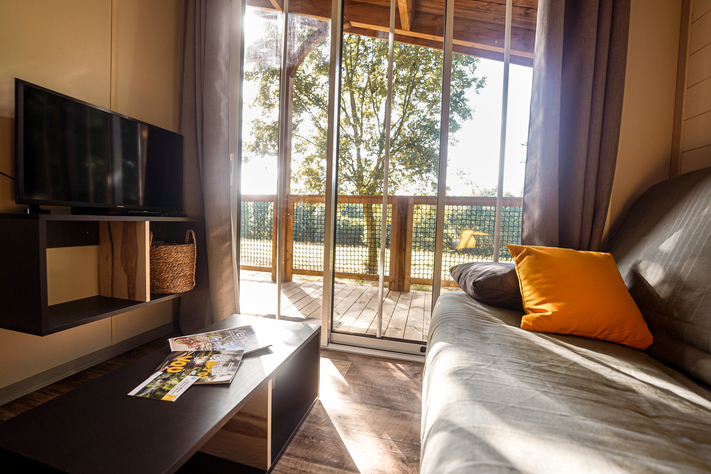 Chalet du Puy Charrier — Chalet avec spa à Puy du Fou à Les Épesses — cuisine