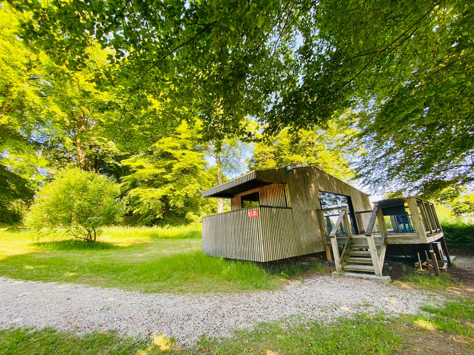 Chalet-Lodge & Spa : une cabane immersive en Basse-Normandie à Saint-Sever-Calvados — vue intérieure