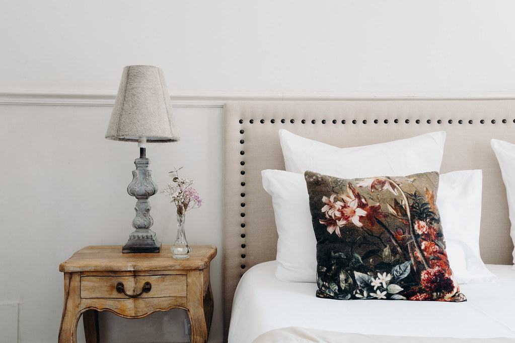 Chambre Double - Deluxe avec vue sur le jardin — Séjour relaxant à Hérault à Cabrières — environnement naturel