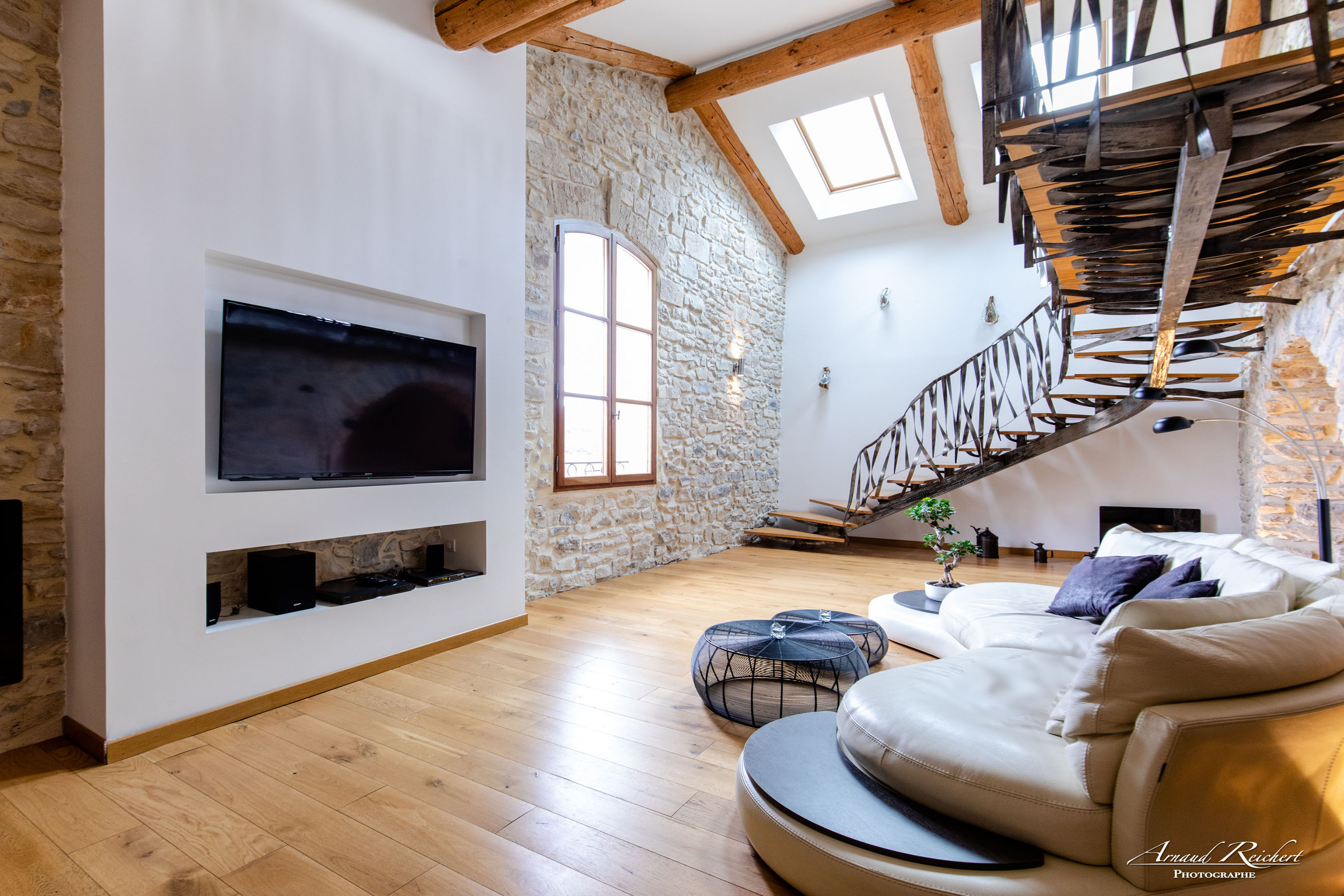 Loft Benjamin & Spa : une évasion sensorielle en Languedoc-Roussillon à Carnas — salle de bain