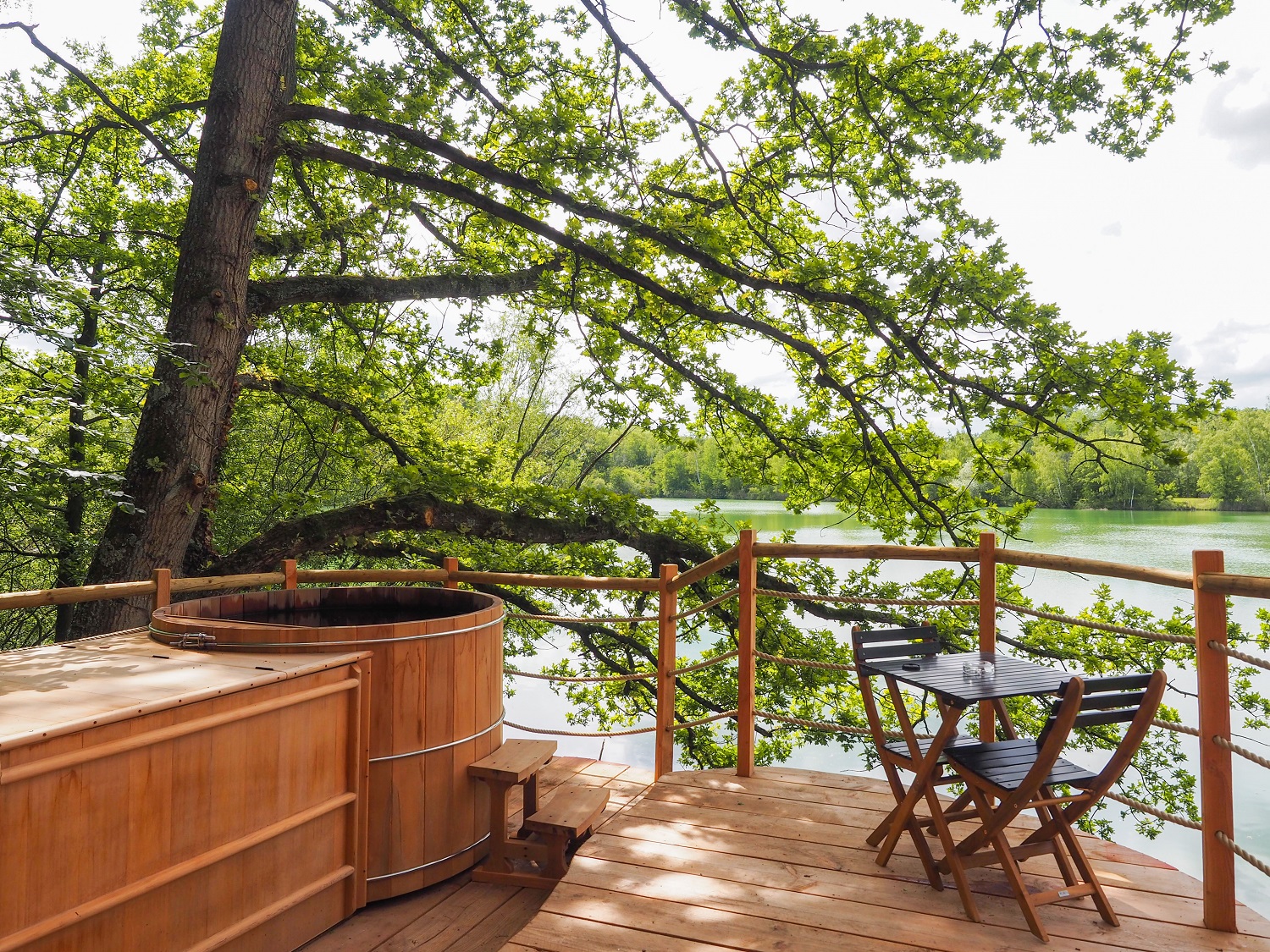 Cabane Spa Attrape Rêves : une échappée belle en Picardie à St-Léger-Aux-Bois — chambre
