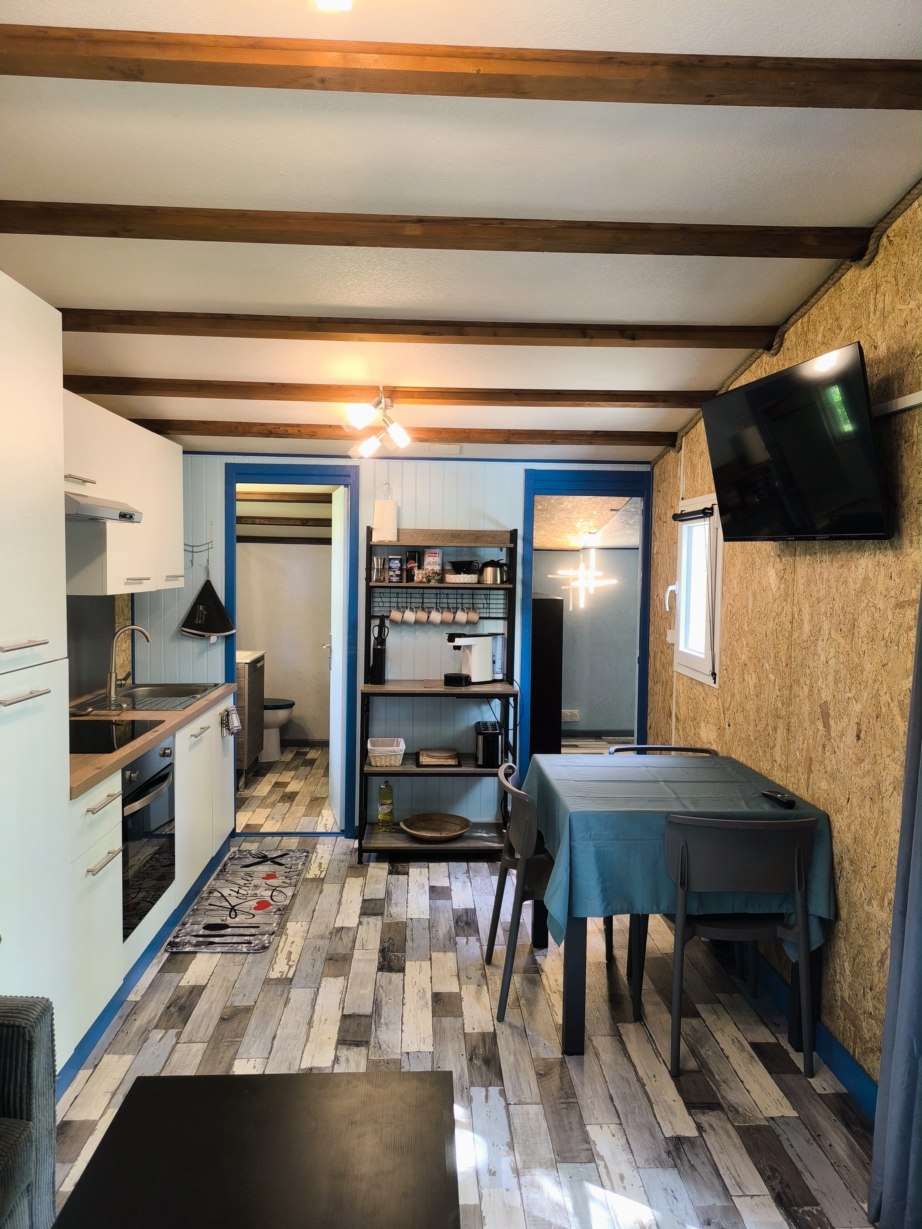 Le Refuge Des Bois de Morphée : une cabane immersive en pleine nature à Escamps — espace de vie