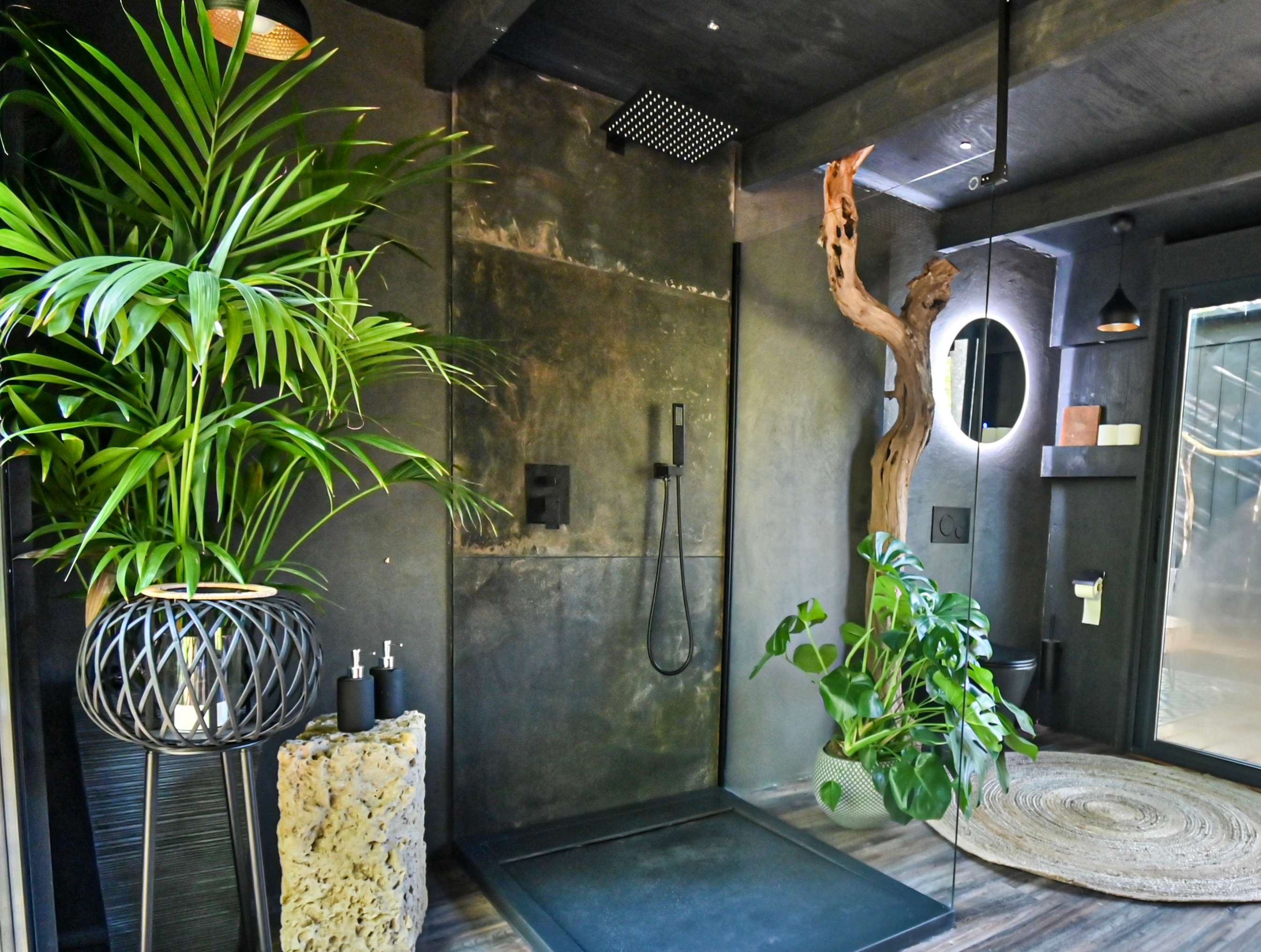 Ecolodge So Wood 33 — Escapade bien-être avec spa à Gironde à Bruges — vue depuis la terrasse