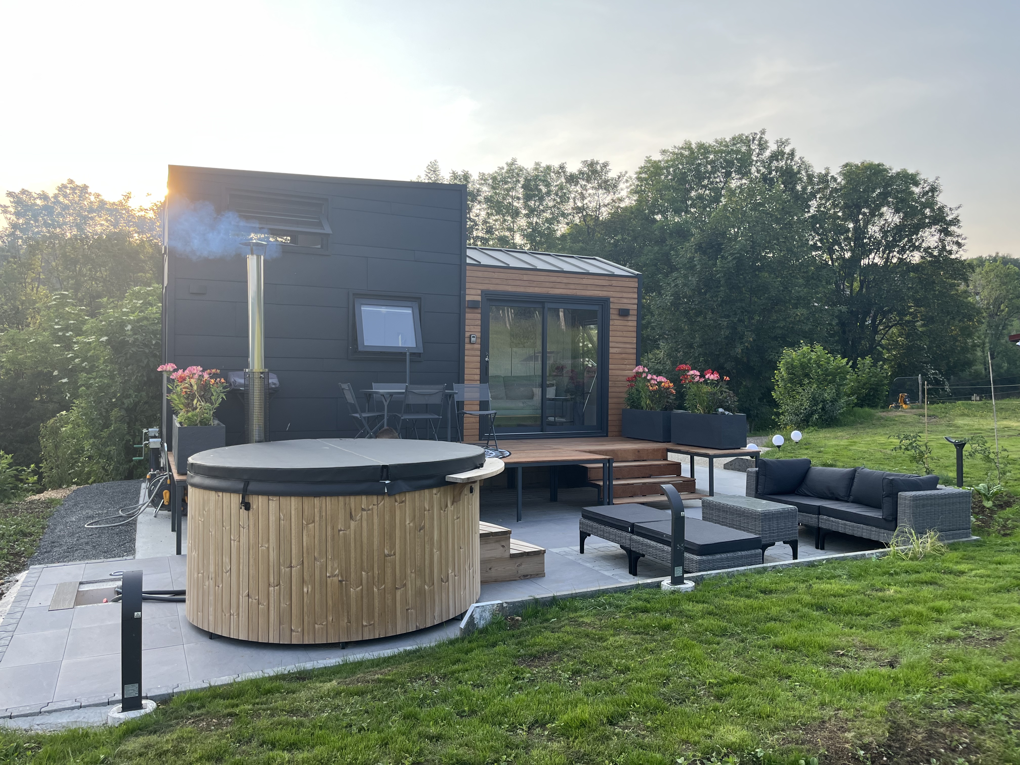 Tiny House « Tiny house Athena & Spa : une évasion sensorielle en Franche-Comté » — St Claude (Jura)