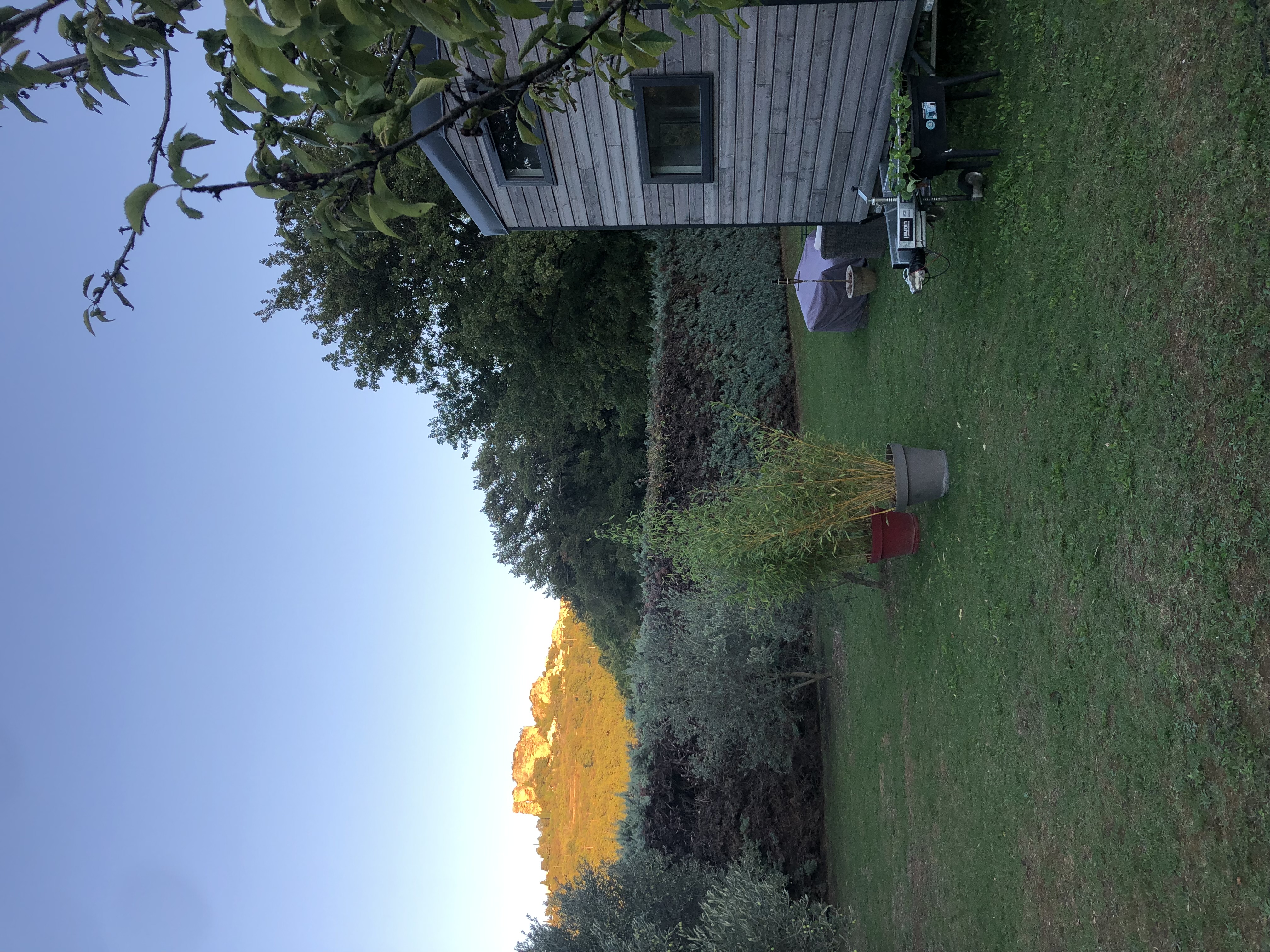 La Tiny du Rocher — Tiny House avec spa à Vaucluse à Apt — salle de bain