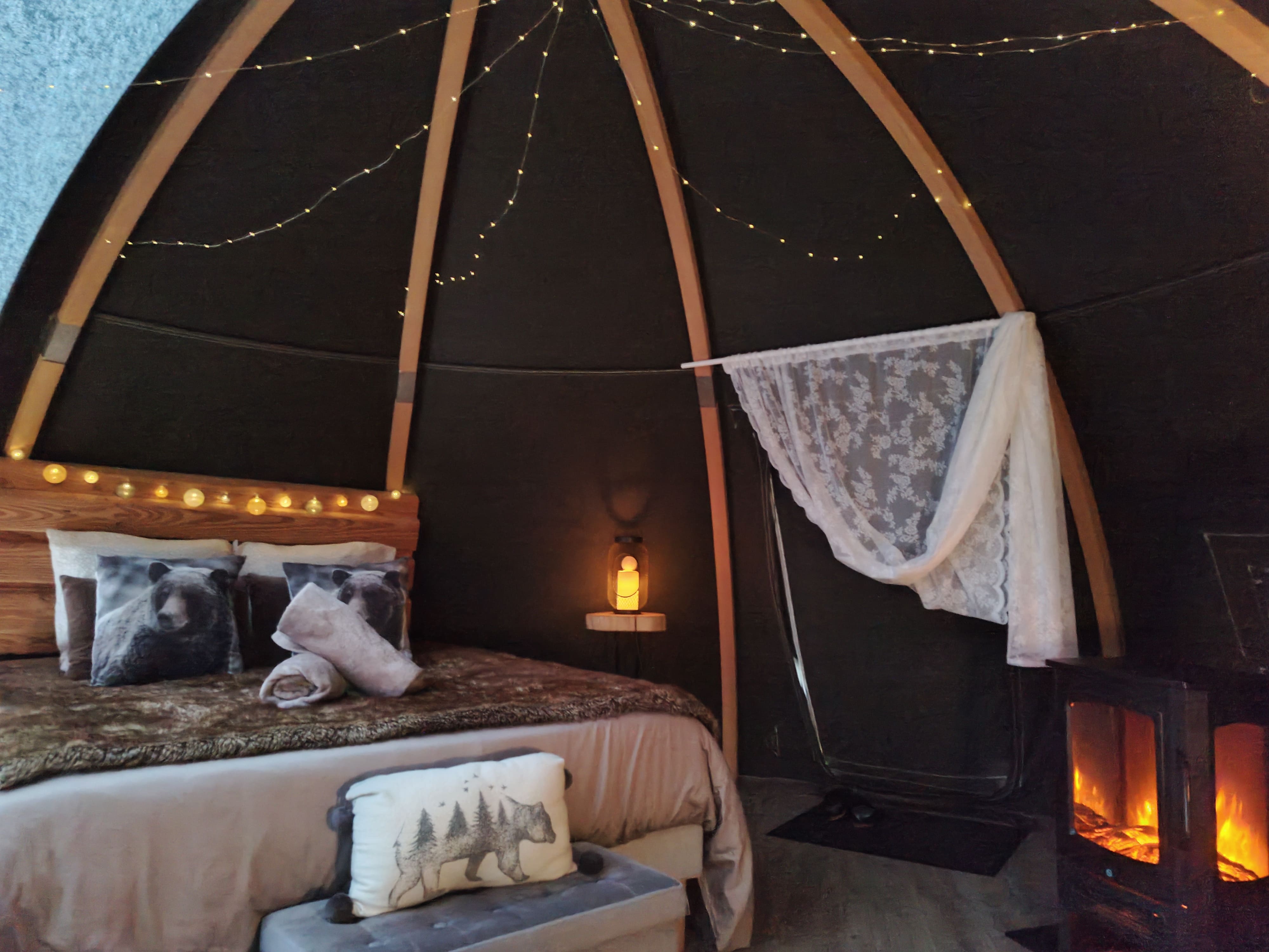 La Tanière & Spa : un dôme enchanteur au cœur des Pyrénées à Cier De Luchon — espace de vie