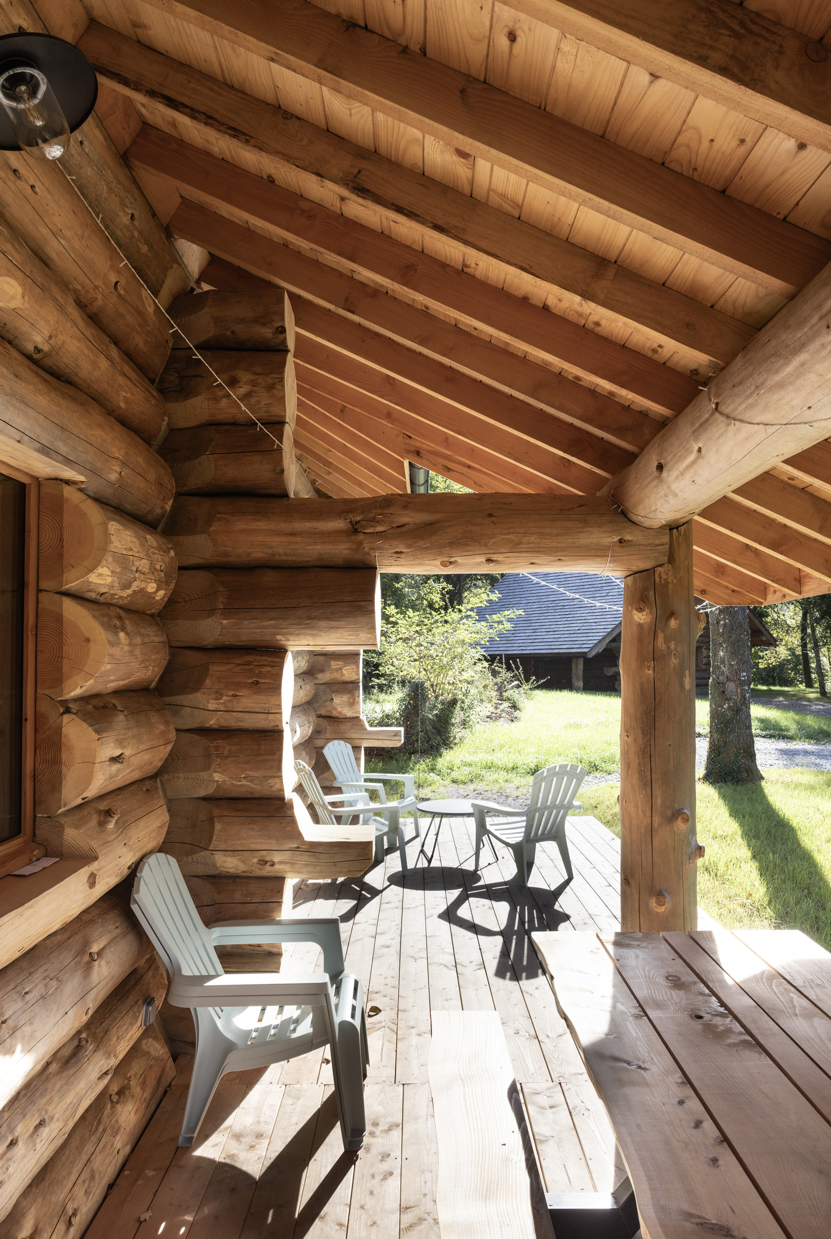 Gîte Le Chammet : un chalet enchanteur en Limousin à Faux-La-Montagne — vue intérieure