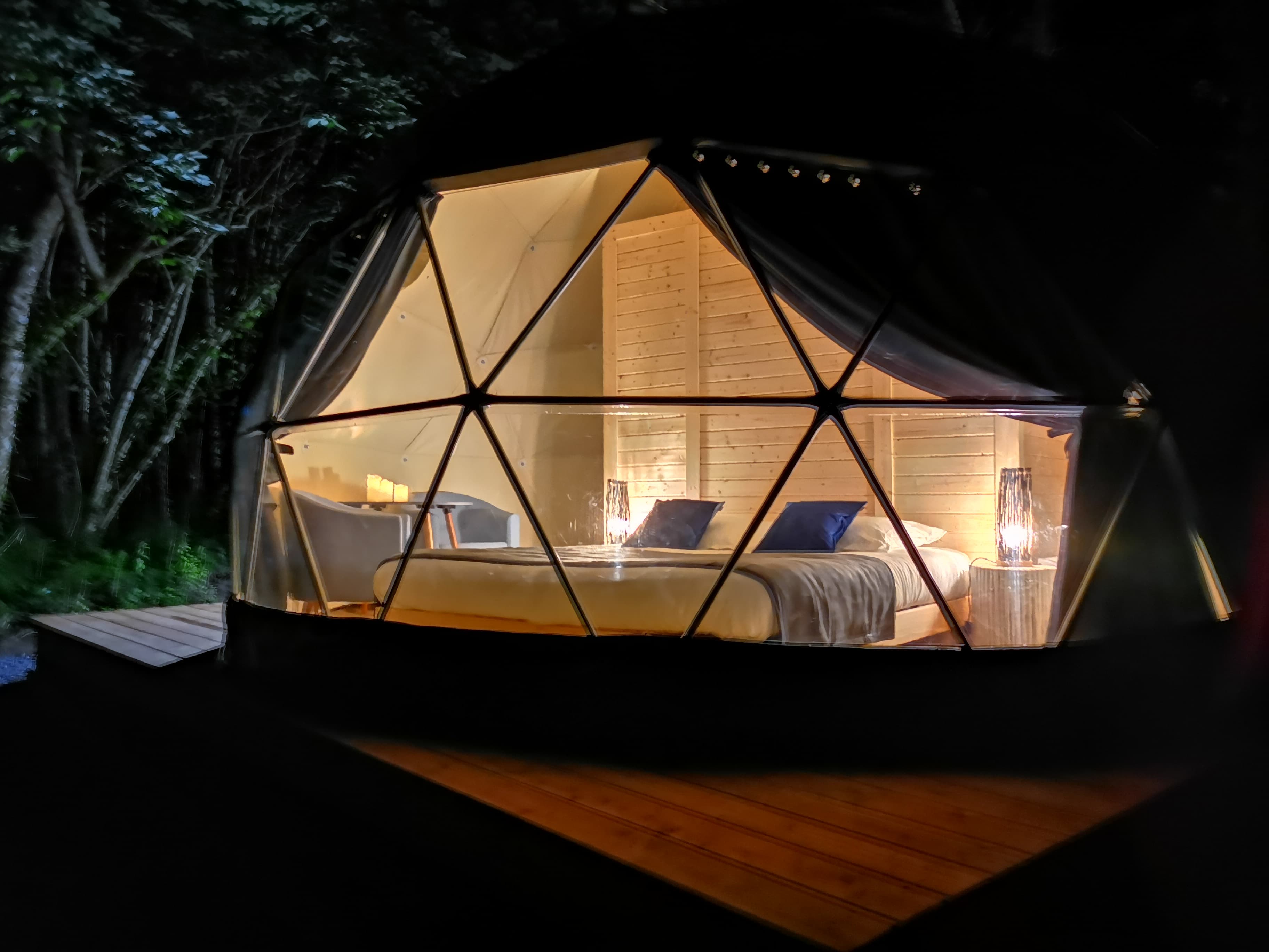 Géode Peuplier Argenté — Dôme avec jacuzzi à La Réole (Gironde) à La Réole — salle de bain
