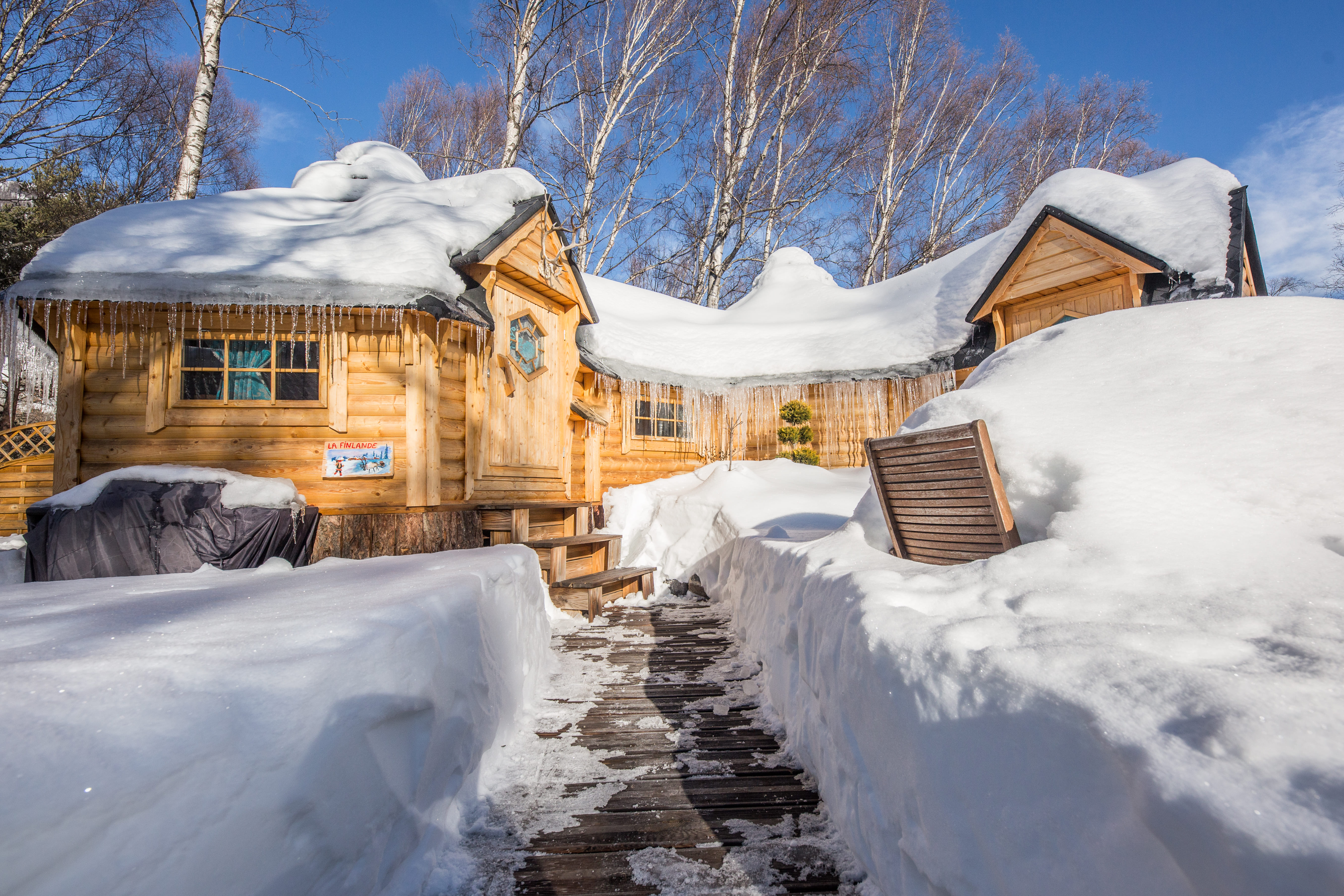 Kota Finlande & Spa : une expérience unique en pleine nature à Saint Martin De Queyrières — cuisine