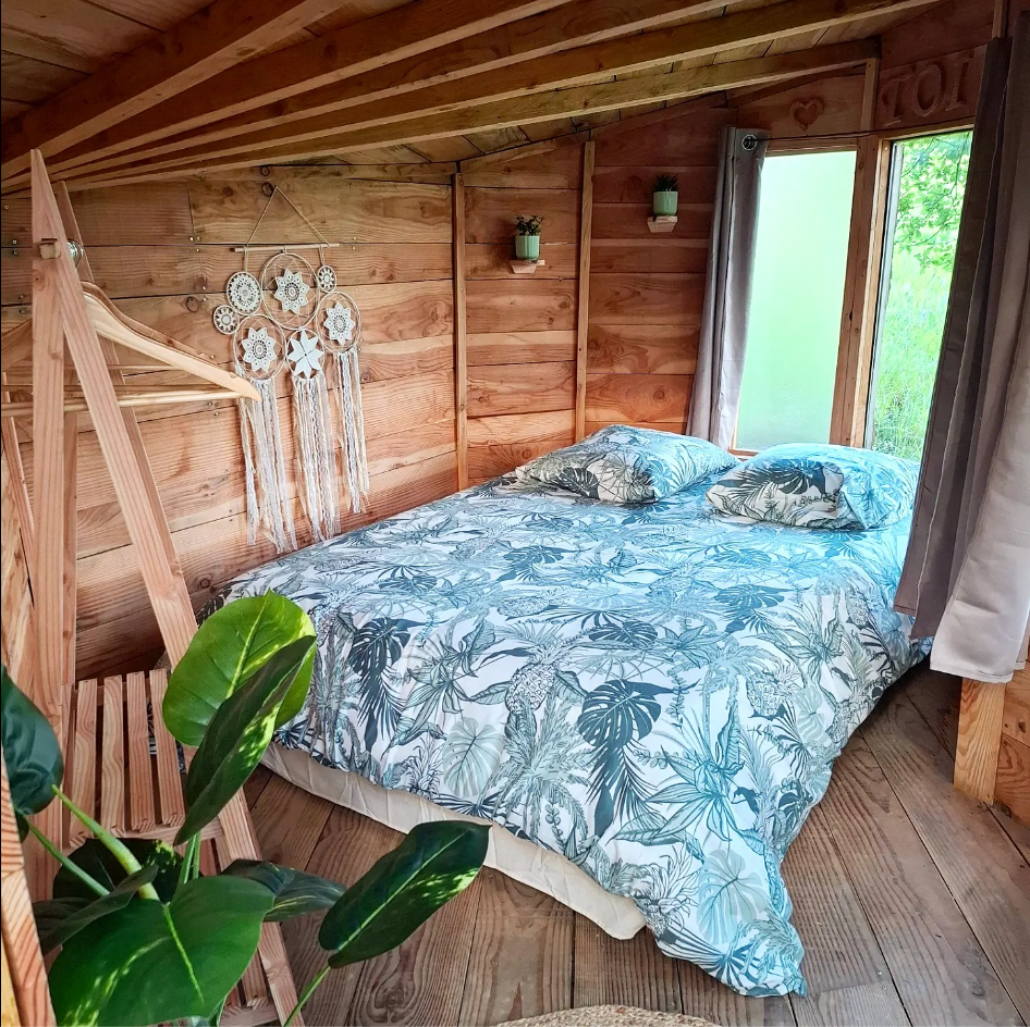 Cabane "Toi & Moi" — Séjour romantique avec spa à Gers à Malabat — espace de vie