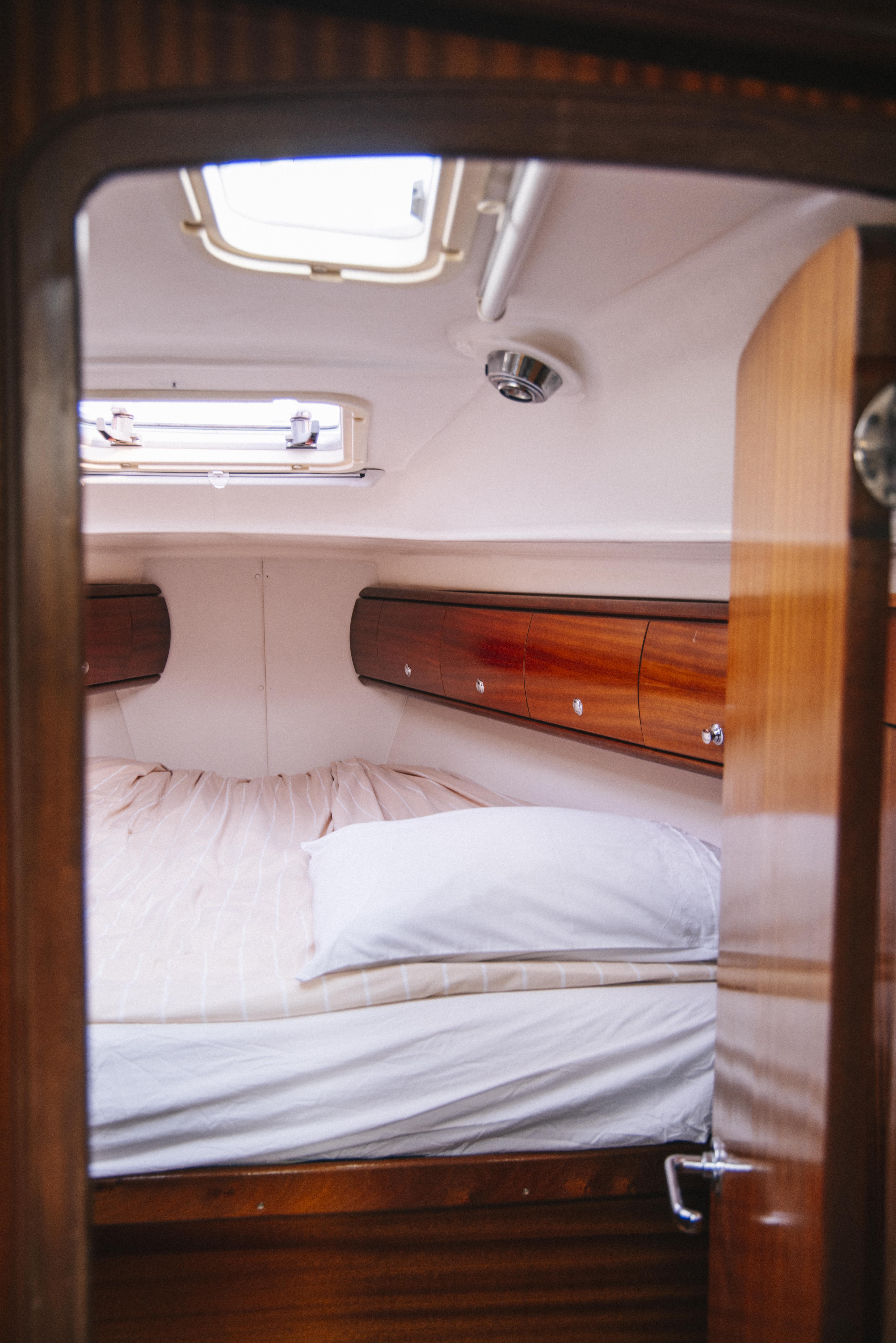 Échappez-vous à bord d'un voilier itinérant en Aquitaine à Hendaye — chambre
