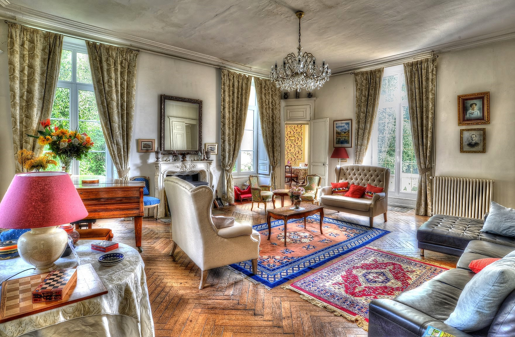 Évasion sensorielle dans la Suite Saint Honoré en Basse-Normandie à St Denis Sur Huisne — chambre
