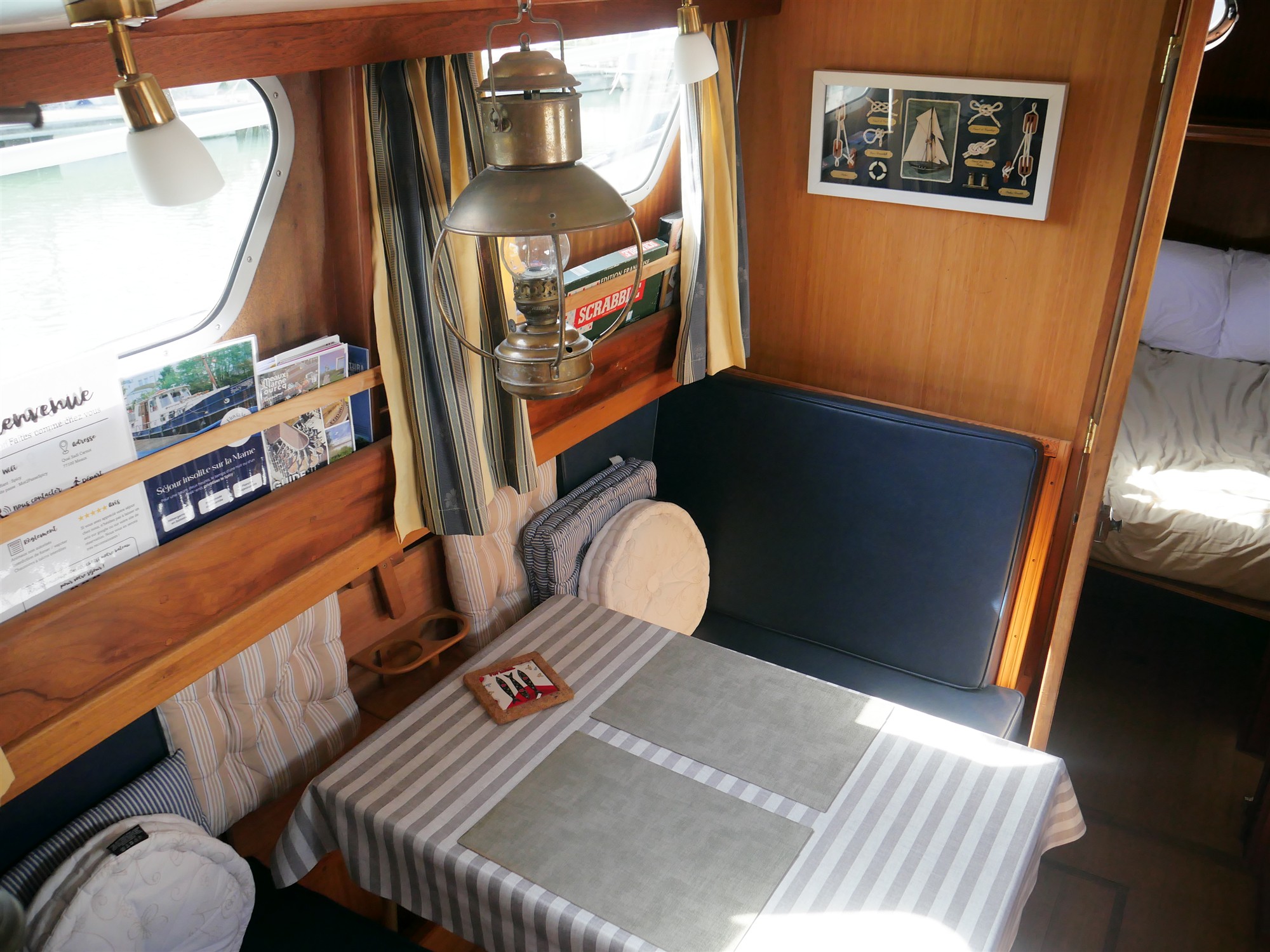 Bateau Spicy — Nuit atypique avec spa à Meaux en Seine-et-Marne à Meaux — environnement naturel