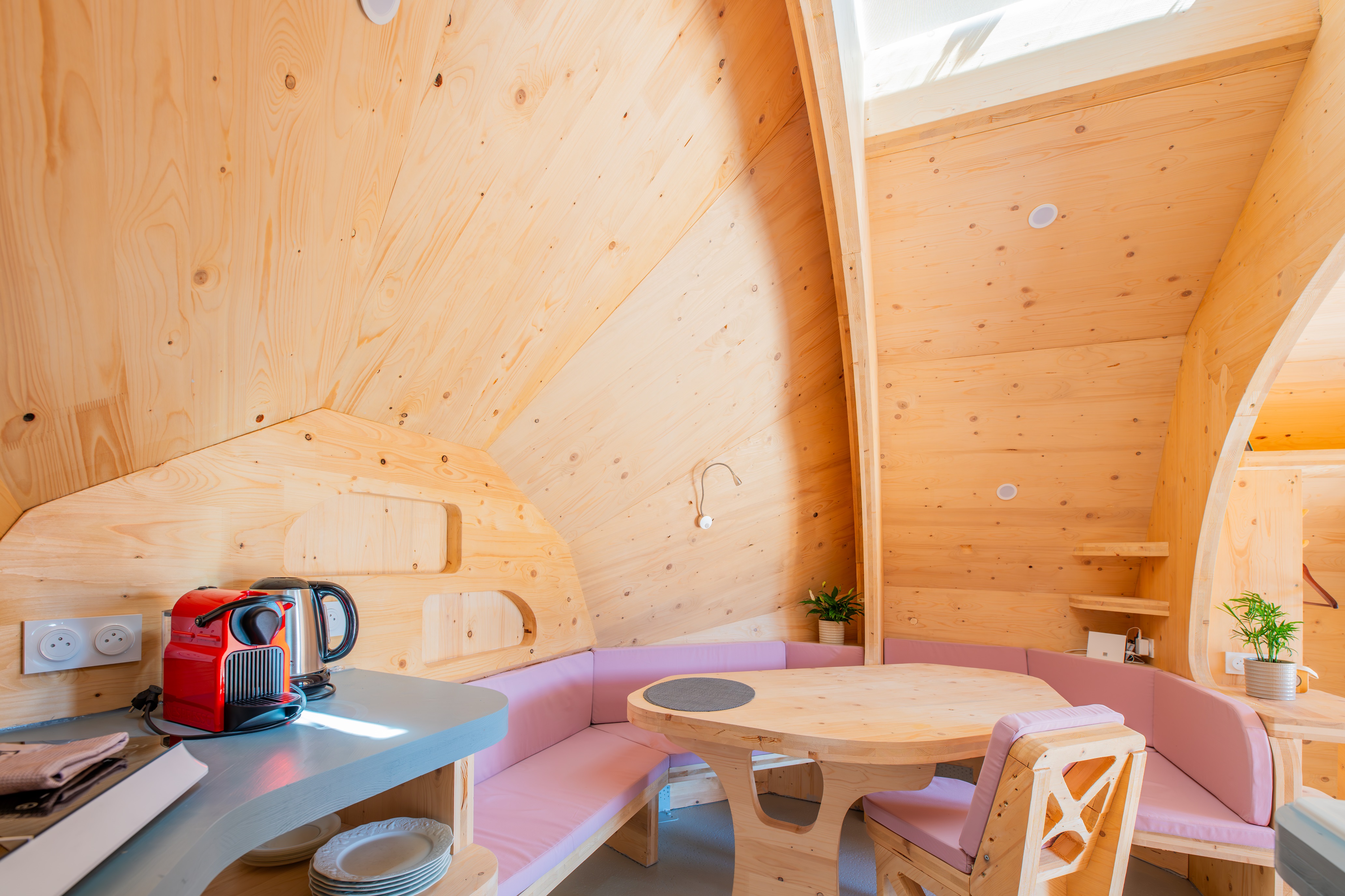 Nid Sequoia : une cabane végétalisée au cœur du Limousin à Neuvic — vue depuis la terrasse