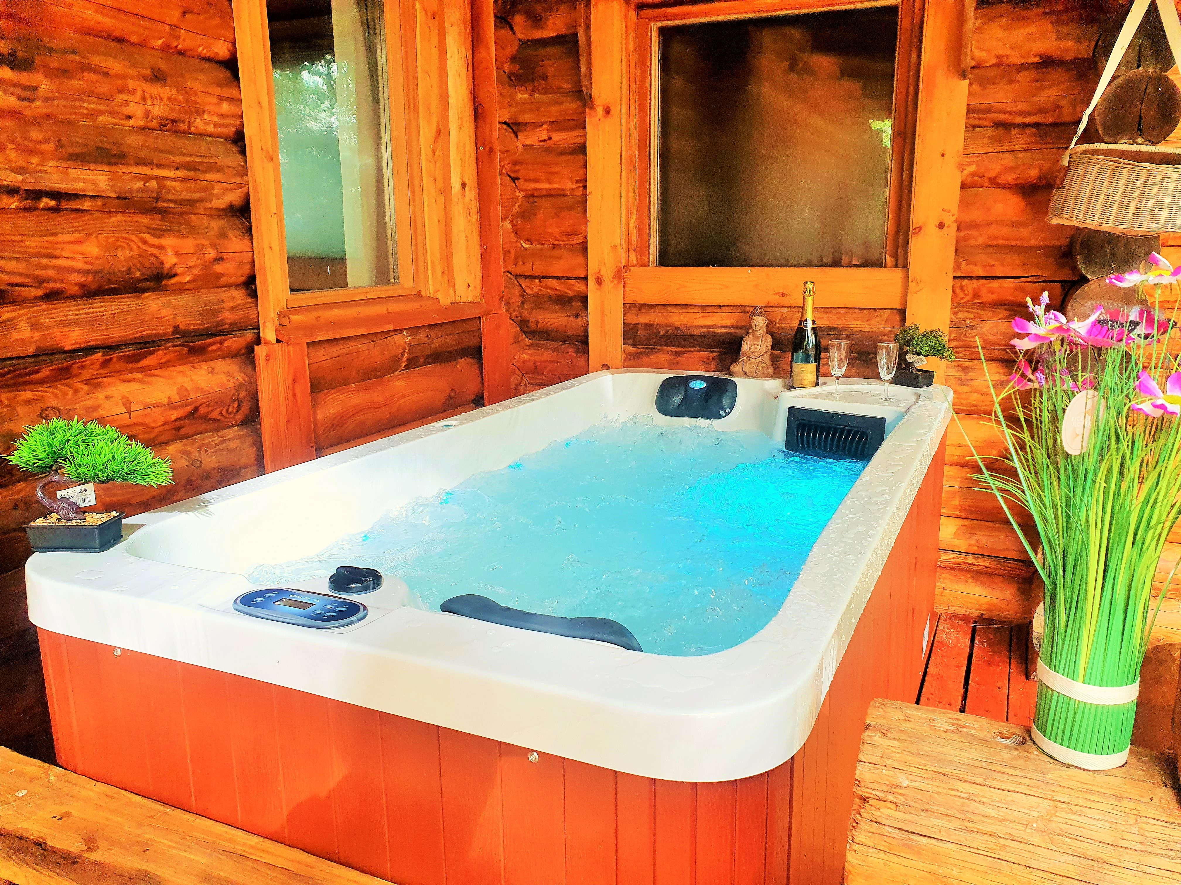 Un chalet enchanteur en pleine forêt avec spa privatif