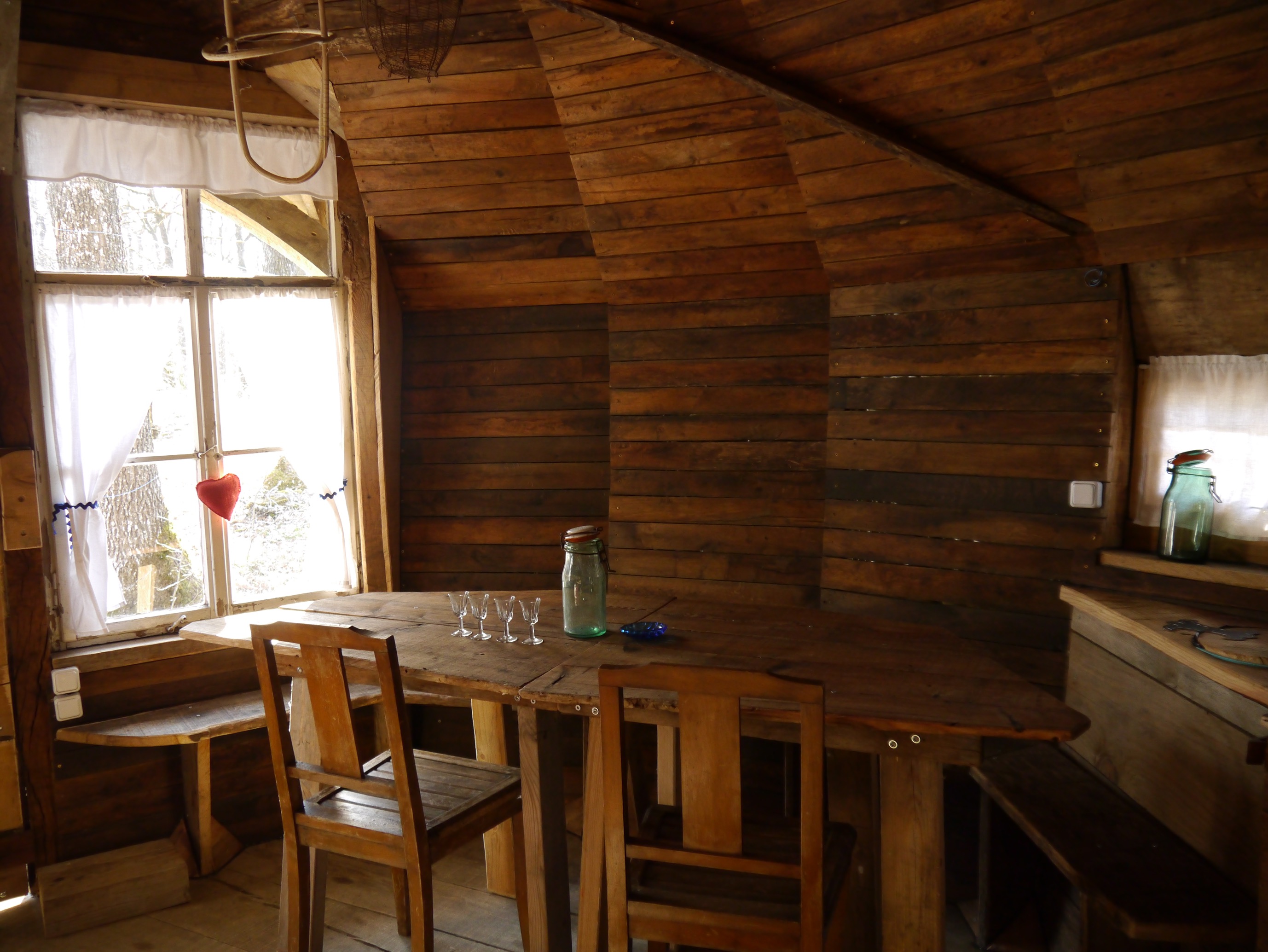 La Cabane d'Agrid : une expérience unique en pleine nature à Vittel — espace de vie