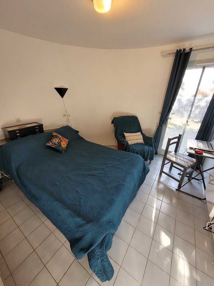 Le Mas de Lavandes — Maison insolite avec accès à l'étang à Barcarès à Le Barcarès — chambre