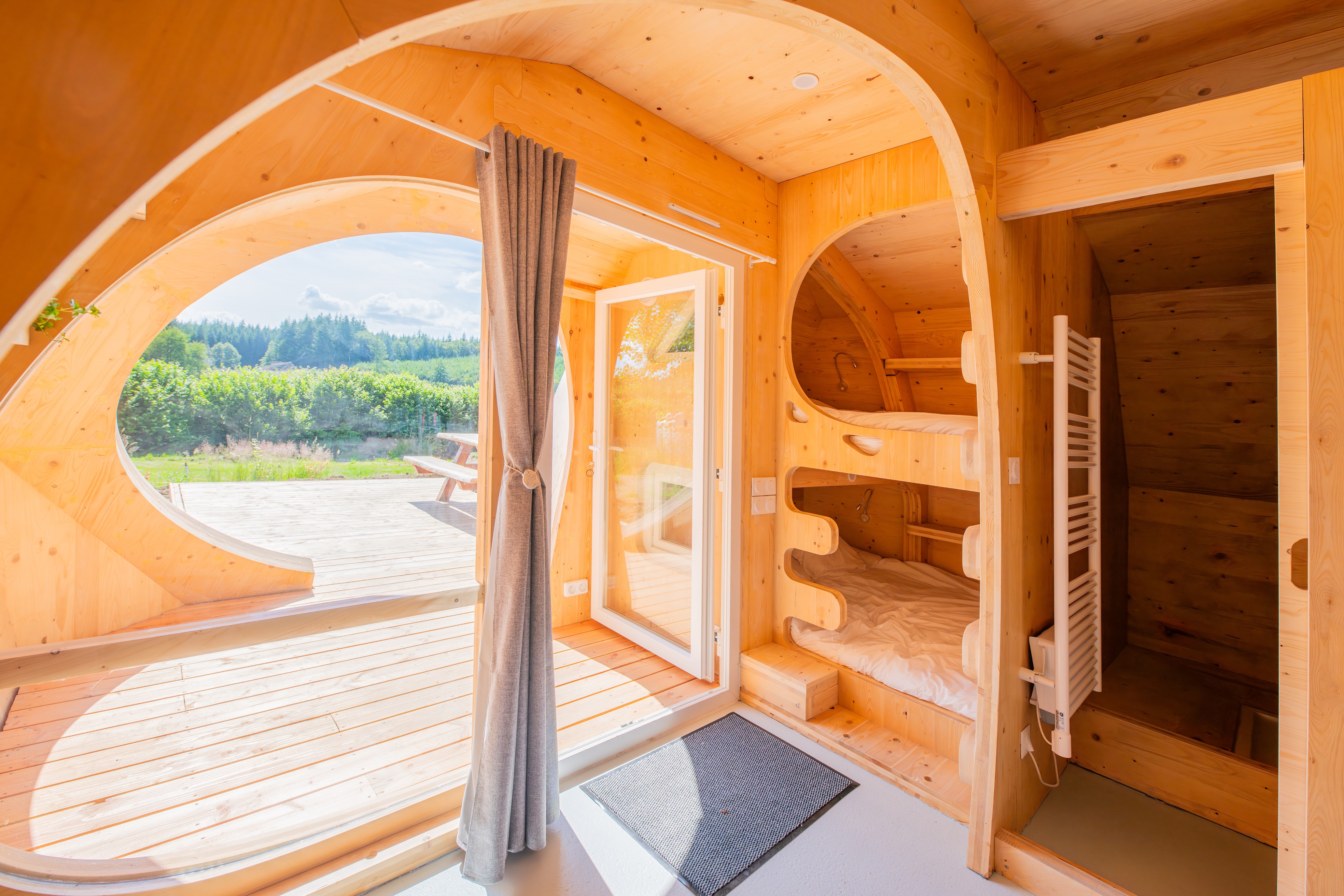 Nid Sequoia : une cabane végétalisée au cœur du Limousin à Neuvic — espace de vie