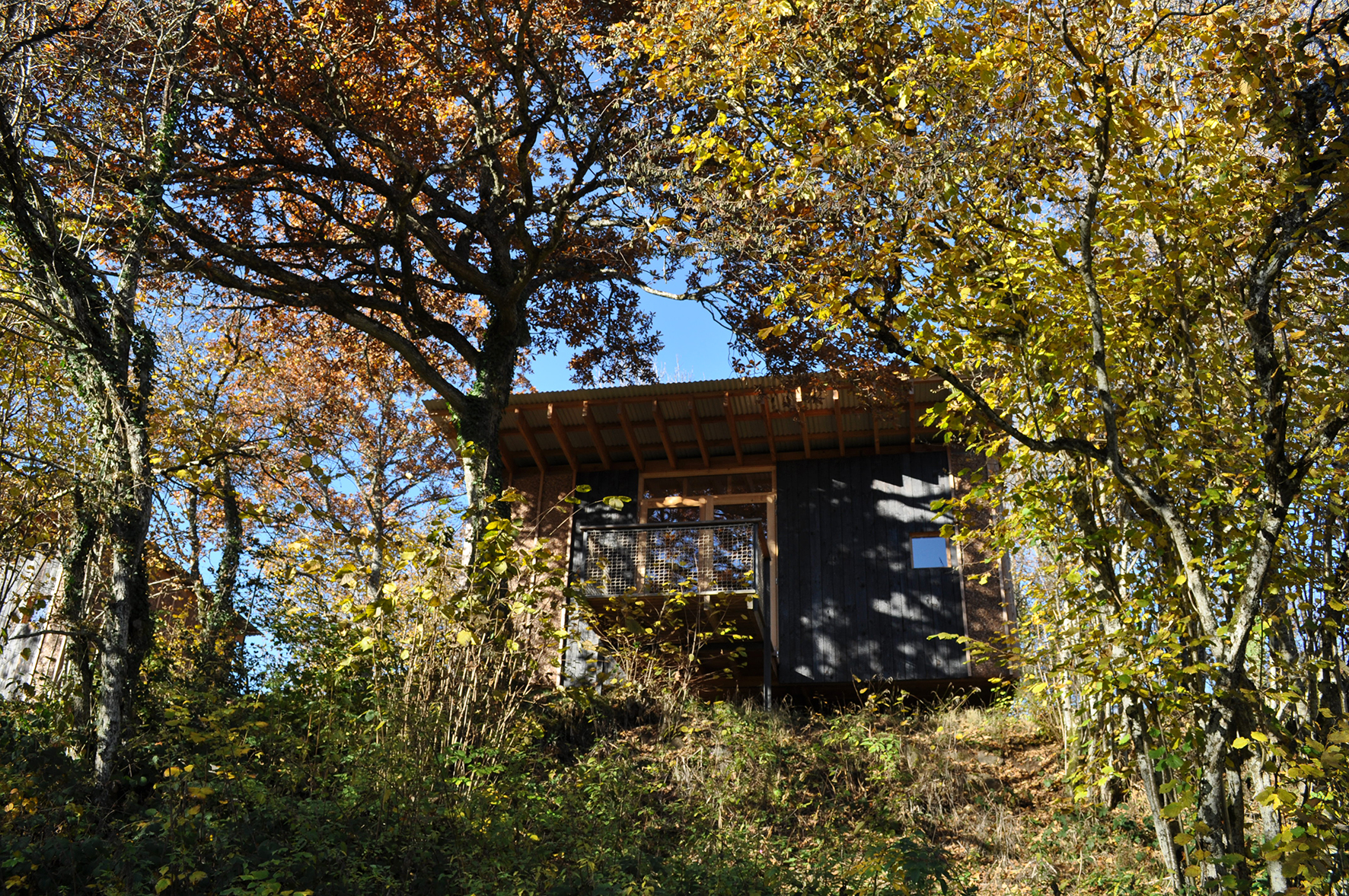 Cabane Olivine : une escapade au cœur de l'Auvergne — Cabane à Manzat