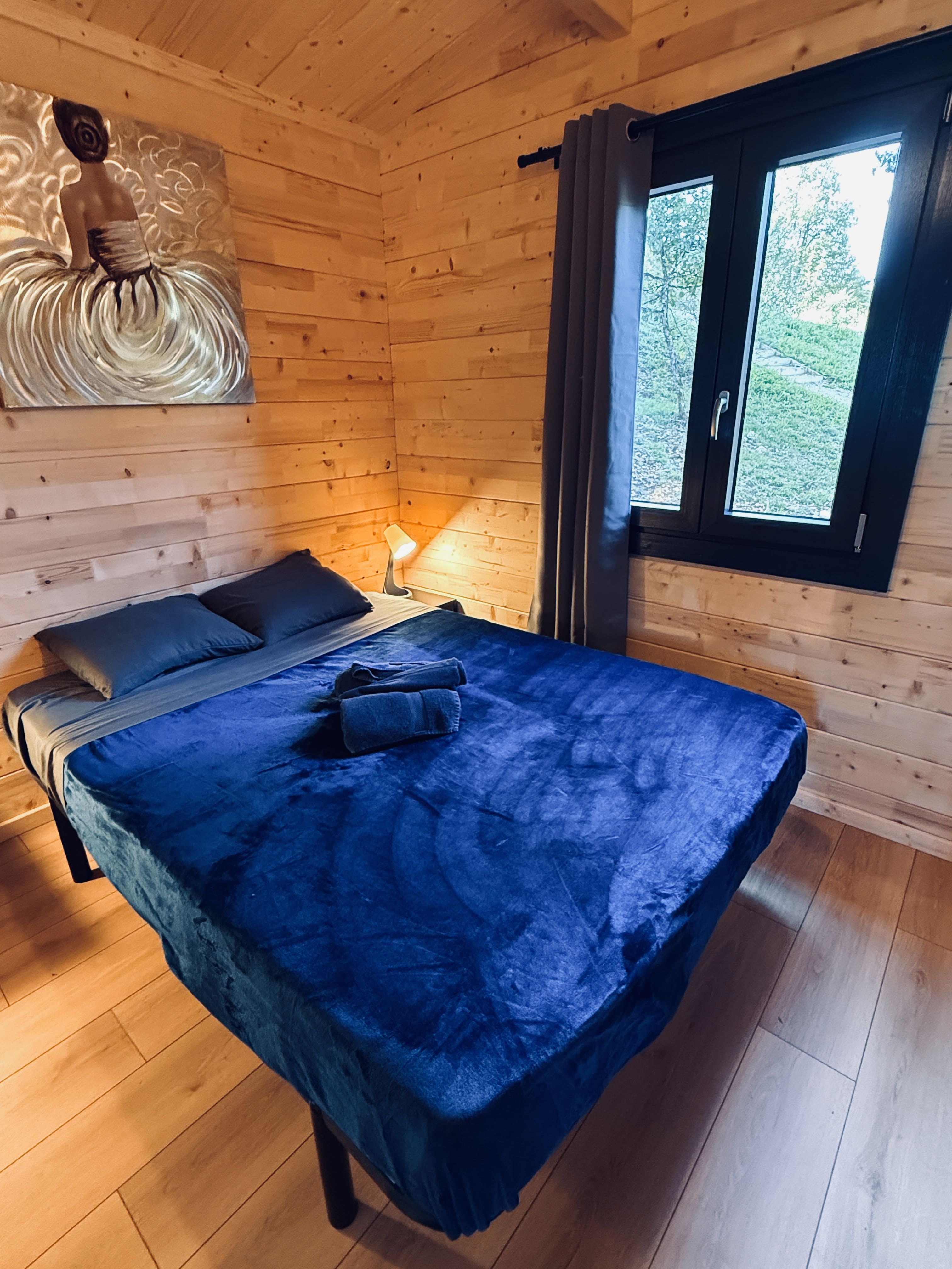 Lodge Le Chamois — Chalet avec terrasse panoramique à Ain à Bourg-en-Bresse — espace de vie
