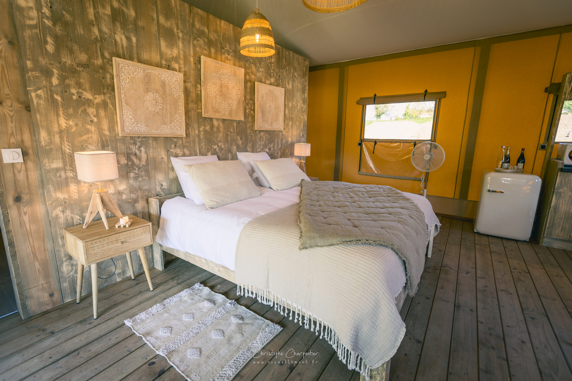 Chênaie — Lodge avec spa privatif à Vienne à Vienne — espace de vie