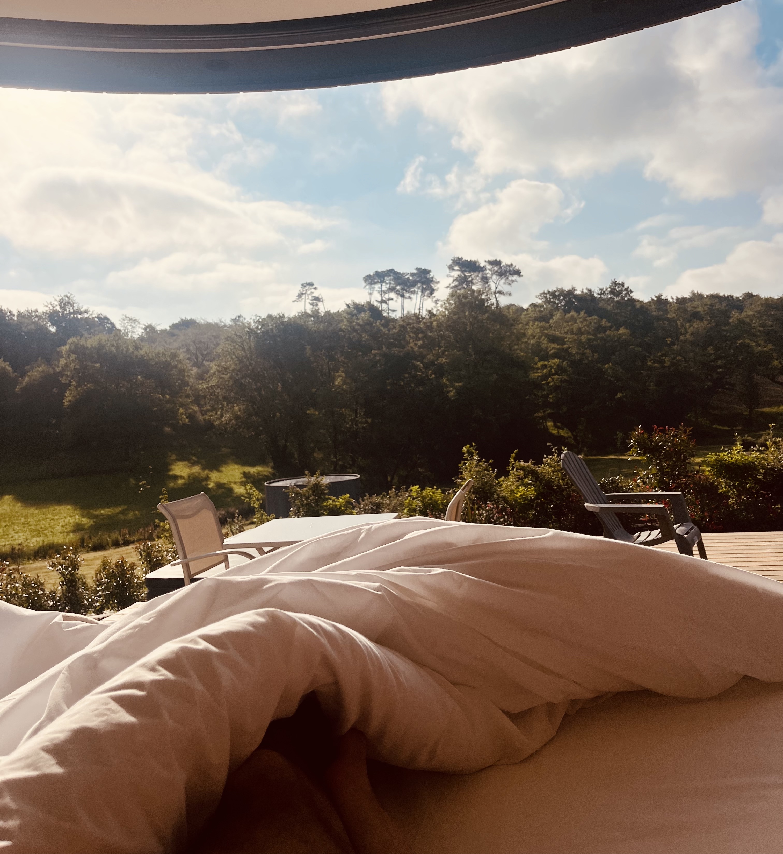Nid'Amou 5 & Spa — Hébergement insolite avec jacuzzi à Landes à Escalans — salle de bain