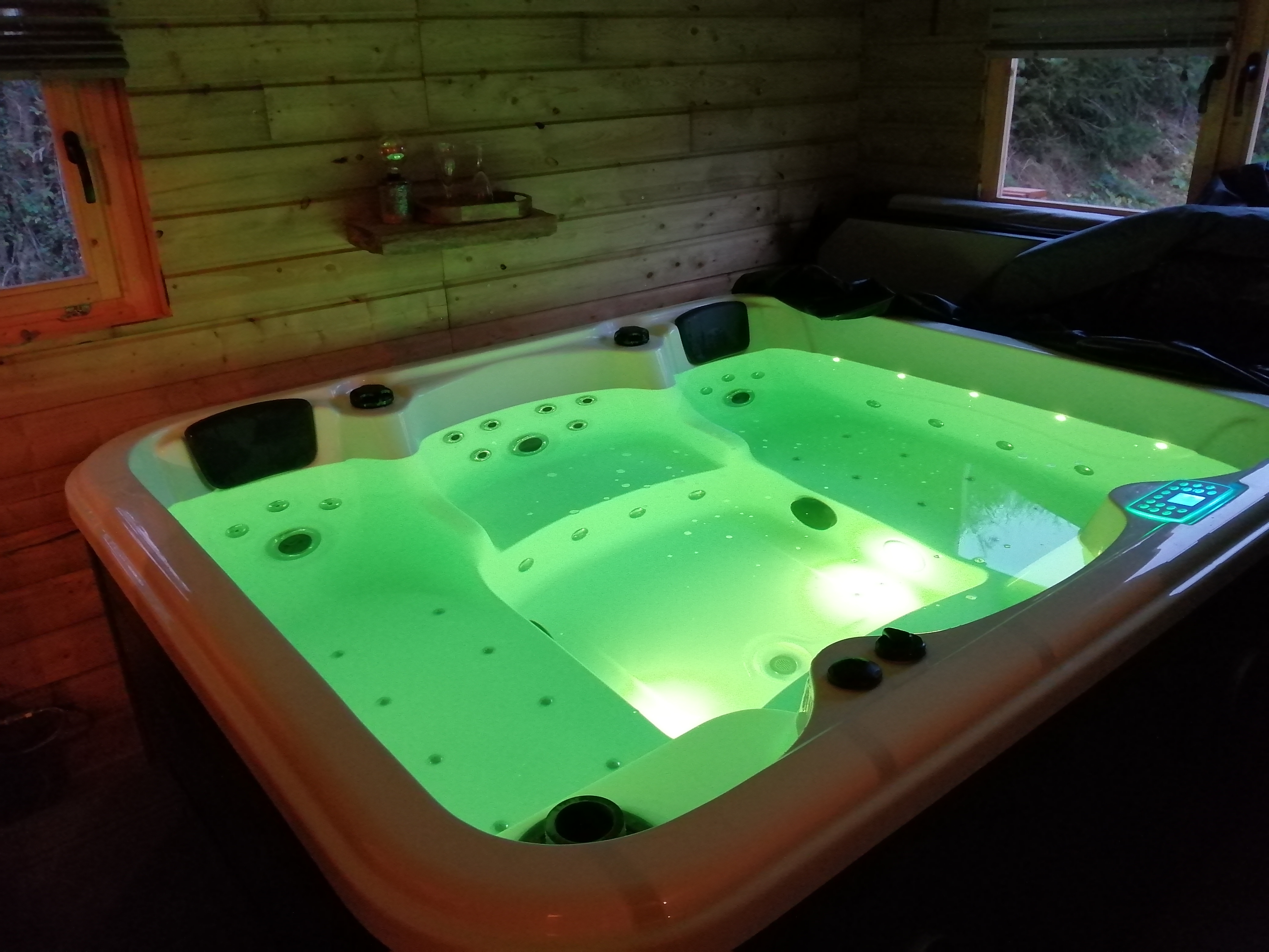 Chalet Charme et Spa — Séjour romantique en Eure à Jouy-sur-Eure — vue depuis la terrasse