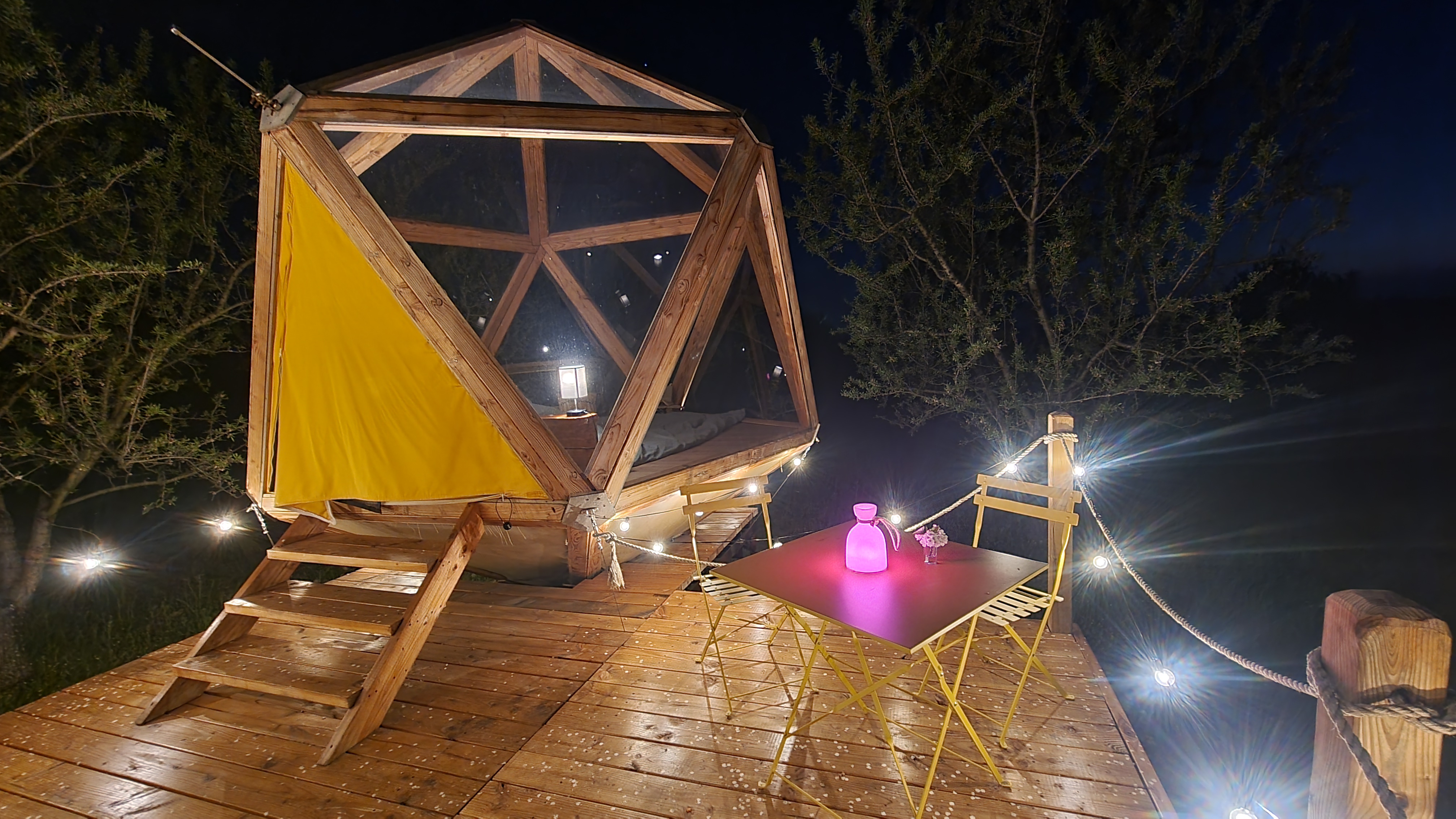 La bulle Ico : un dôme enchanteur en Provence à Valensole — salle de bain
