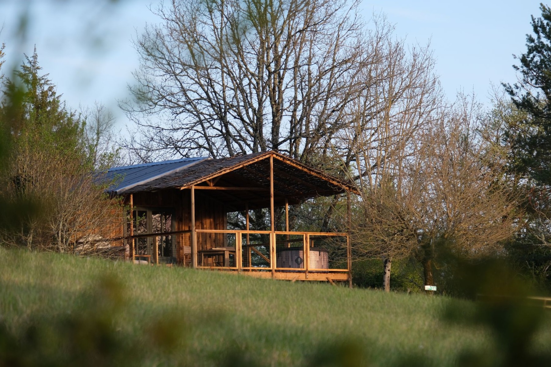 Cabane Minca — Escapade romantique avec spa à Lot