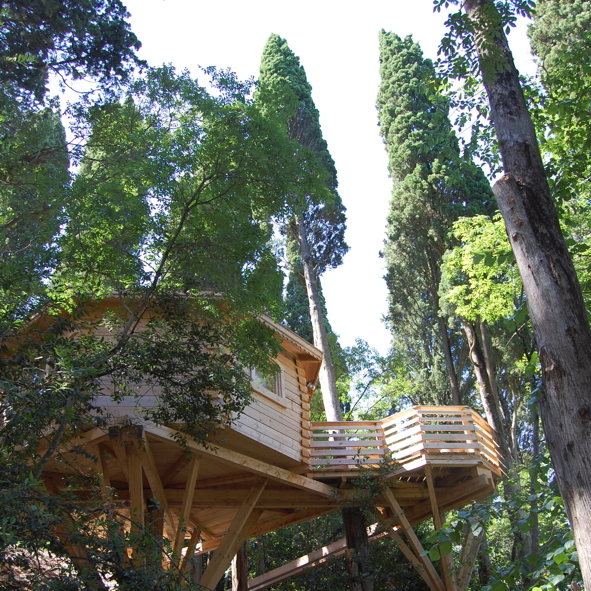 Cabane Cassine : une expérience suspendue en Languedoc-Roussillon à Villalier — cuisine