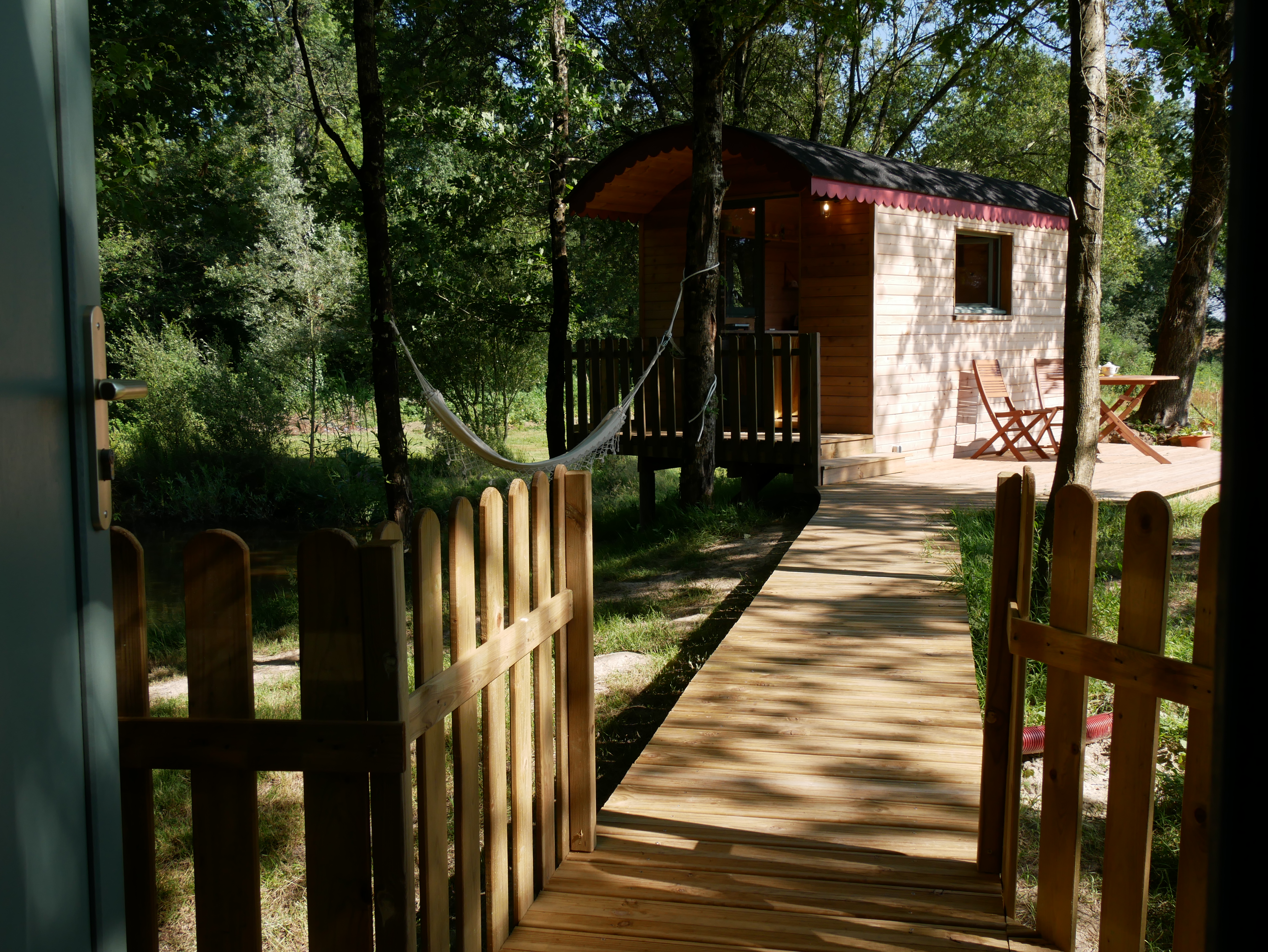 La Roucoulotte — Roulotte avec spa à Loire-Atlantique à Saint-Lumine-De-Clisson — vue intérieure