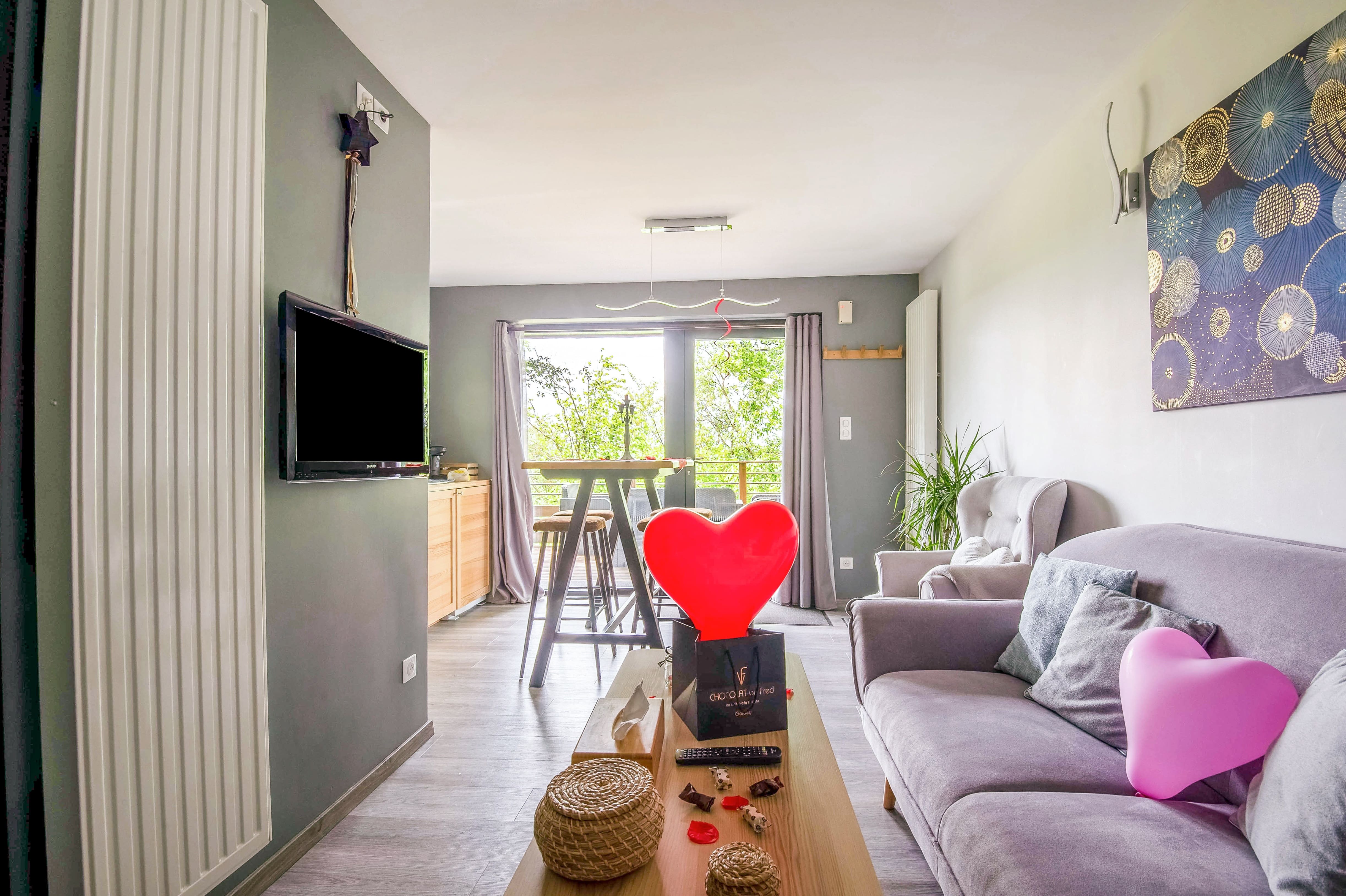 Chalet Spa Sirius : un cocon de sérénité en Lorraine à Ville-Sur-Illon — environnement naturel