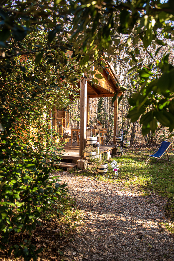 Le Chalet Intimiste : une évasion au cœur des Midi-Pyrénées à Lisle-Sur-Tarn — détail architectural