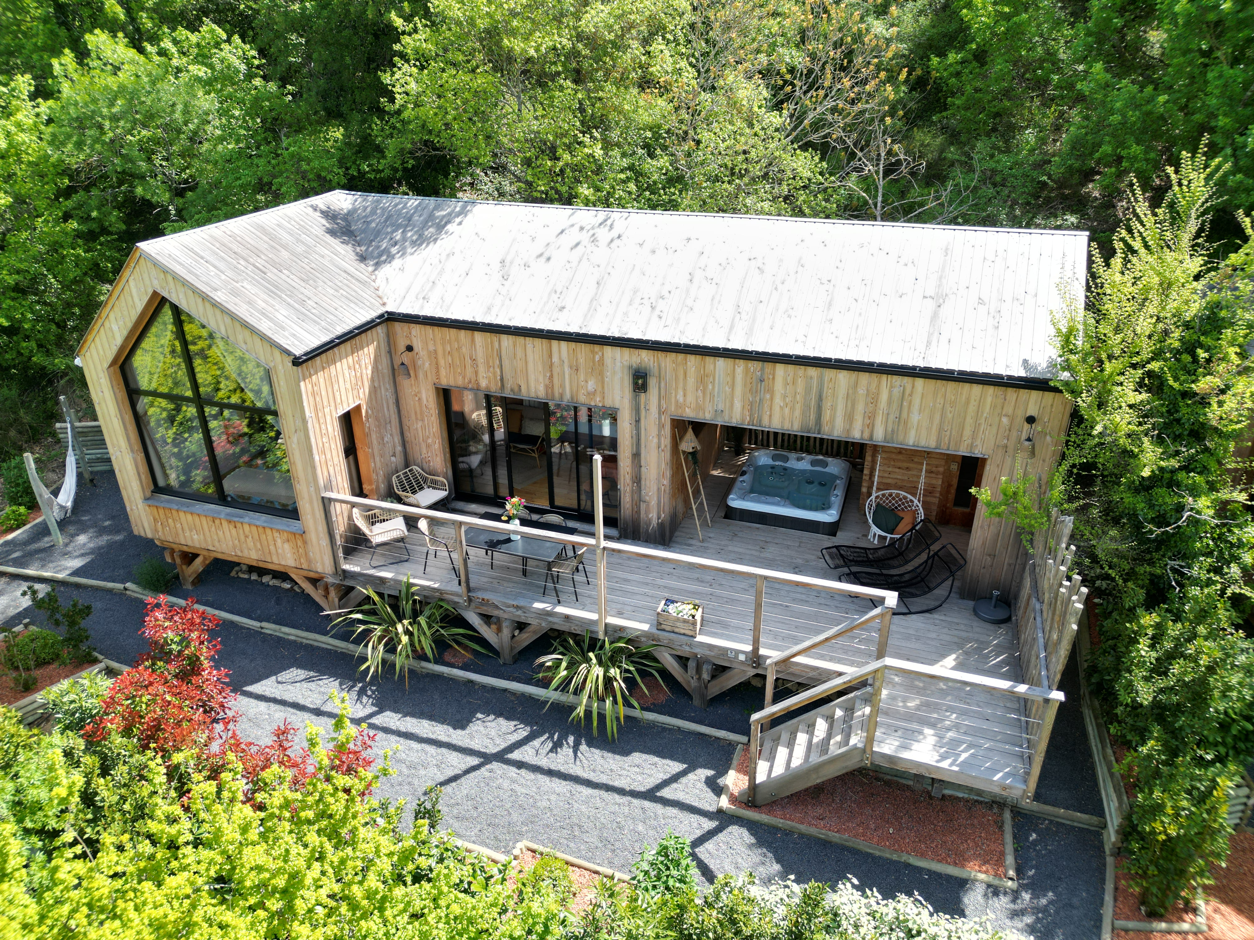 Lodge Des Dentelles — Cabane sur pilotis avec spa à Vaucluse — Cabane sur pilotis à Lafare