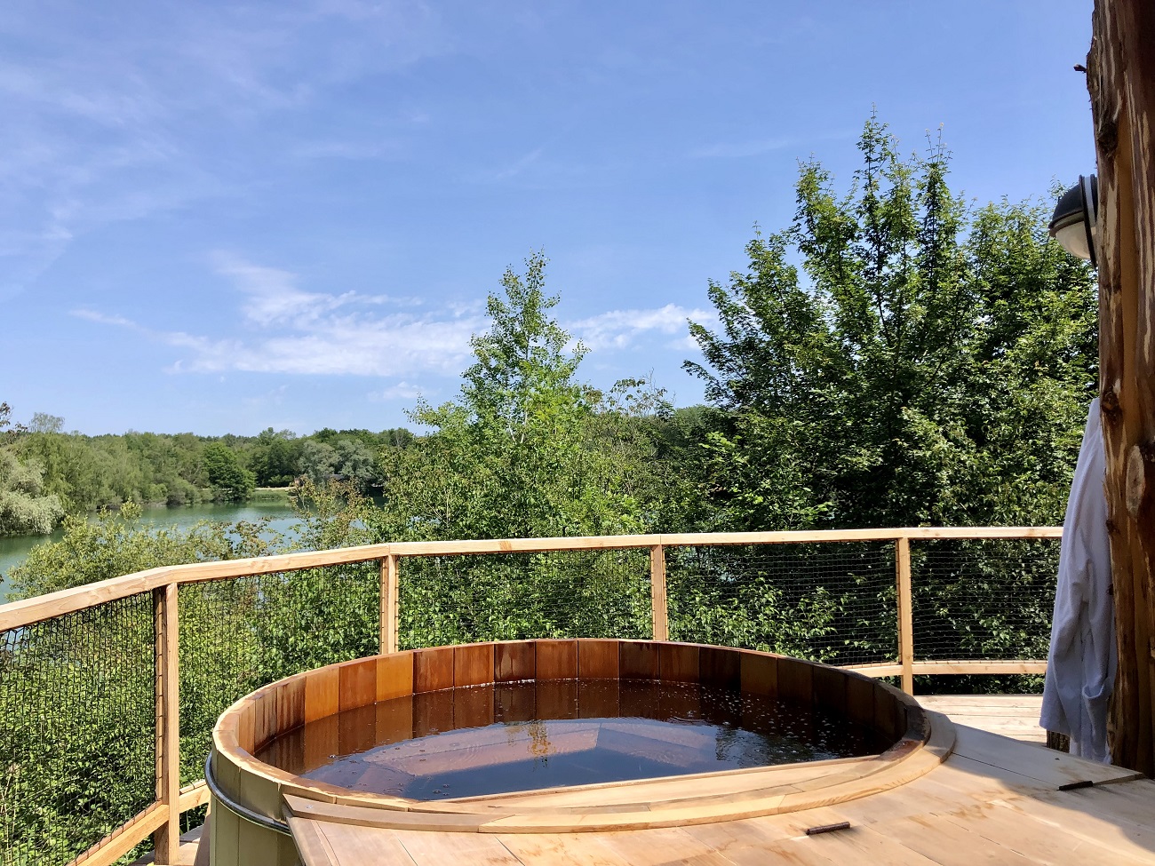 Cabane Spa Clair de Lune : une expérience unique en Picardie à St-Léger-Aux-Bois — espace de vie