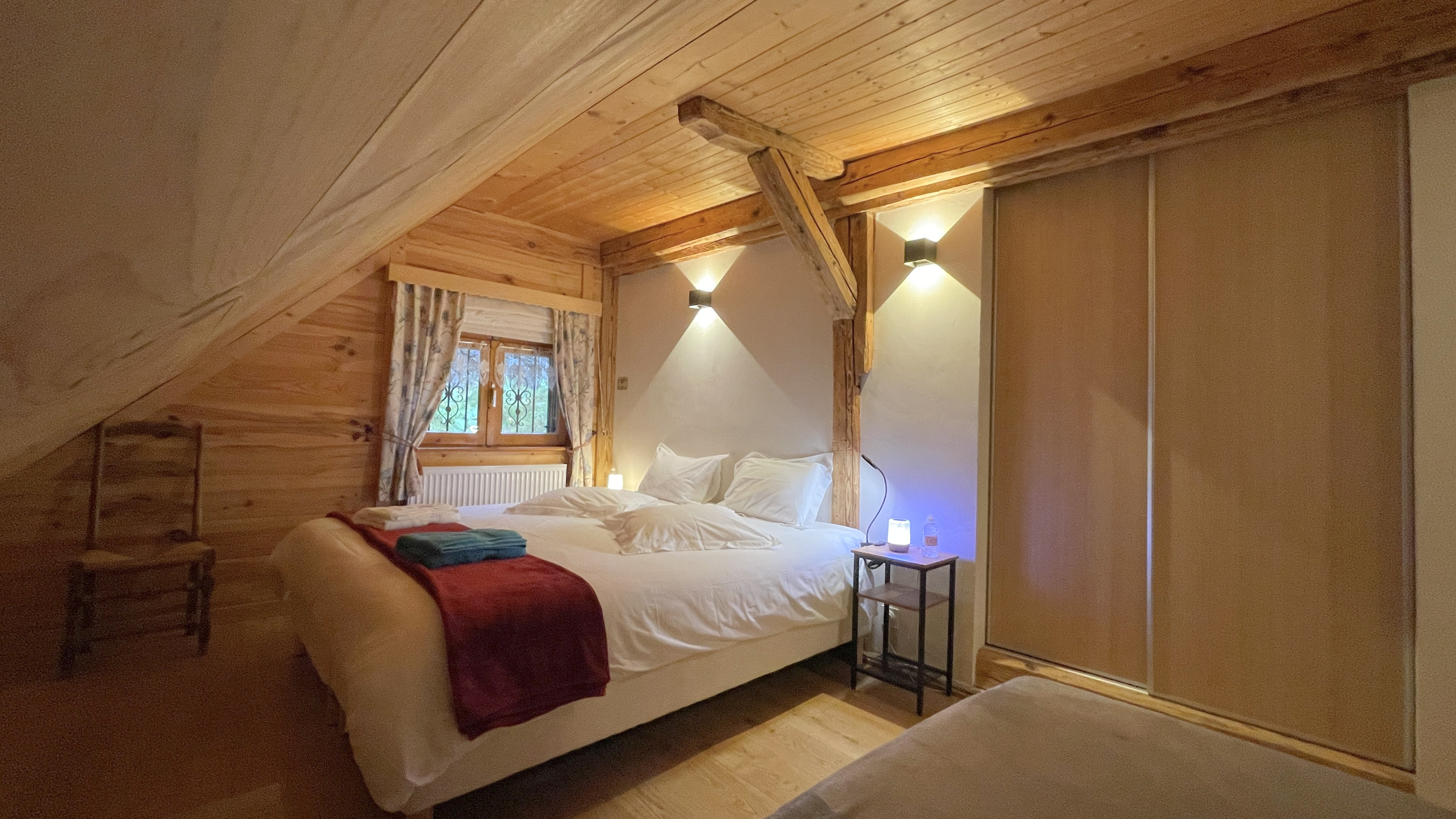 Chalet Beauregard — Chalet avec spa à Haute-Savoie à Taninges — vue depuis la terrasse
