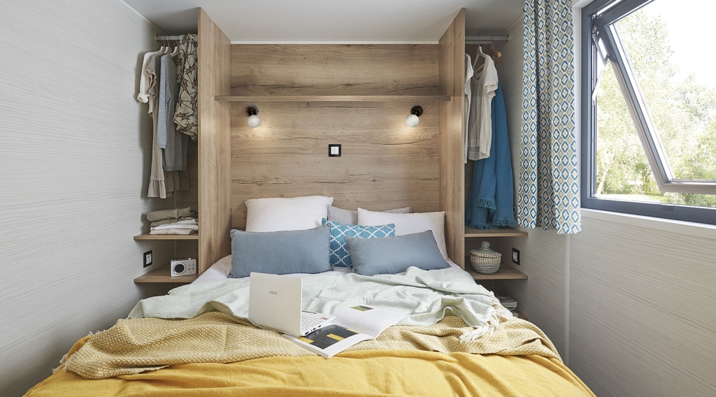 Tiny house moderne au cœur de la nature en Midi-Pyrénées à Sarrecave — vue intérieure