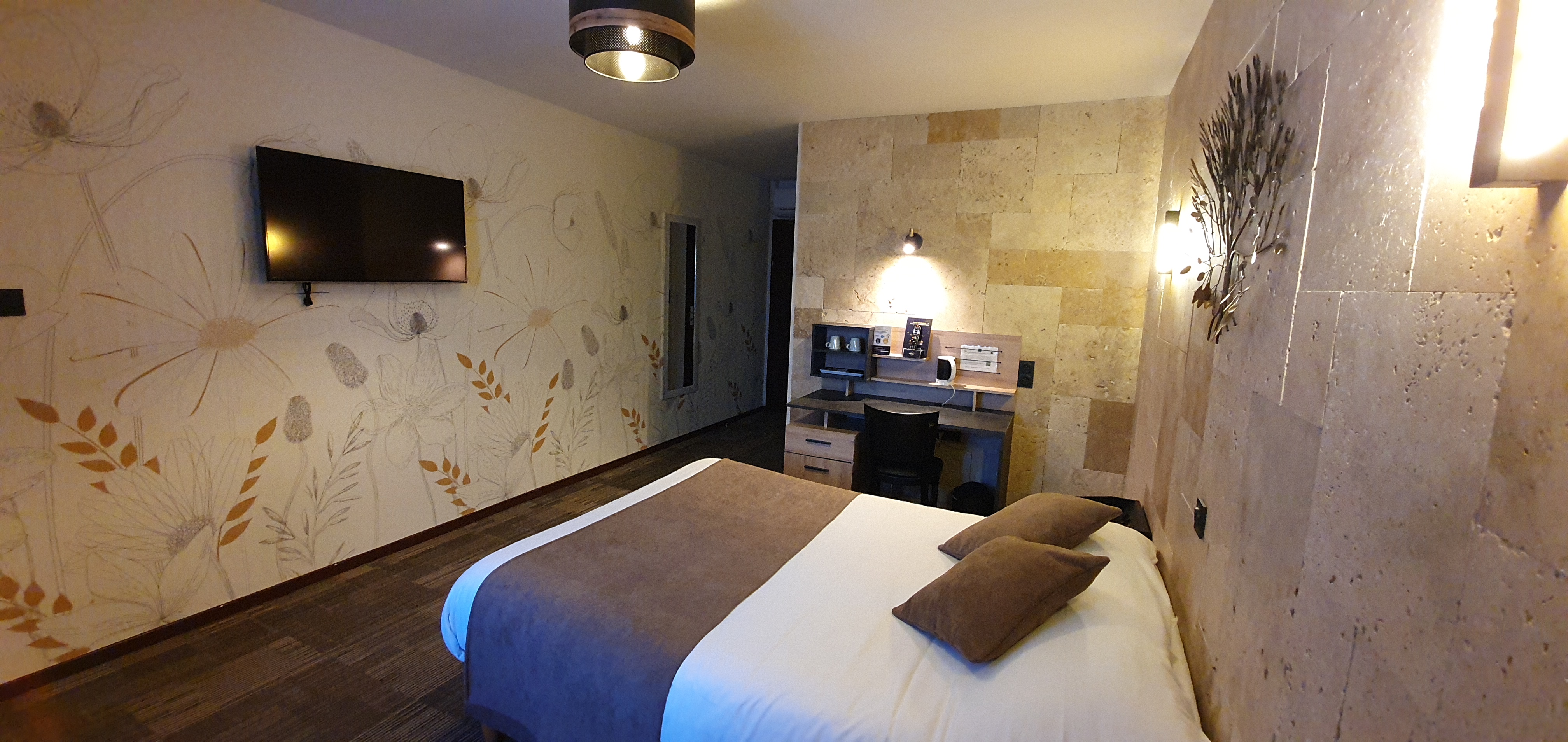 Chambre du Moulin - Standard — Confort et spa à Ain à Meillonnas — vue depuis la terrasse