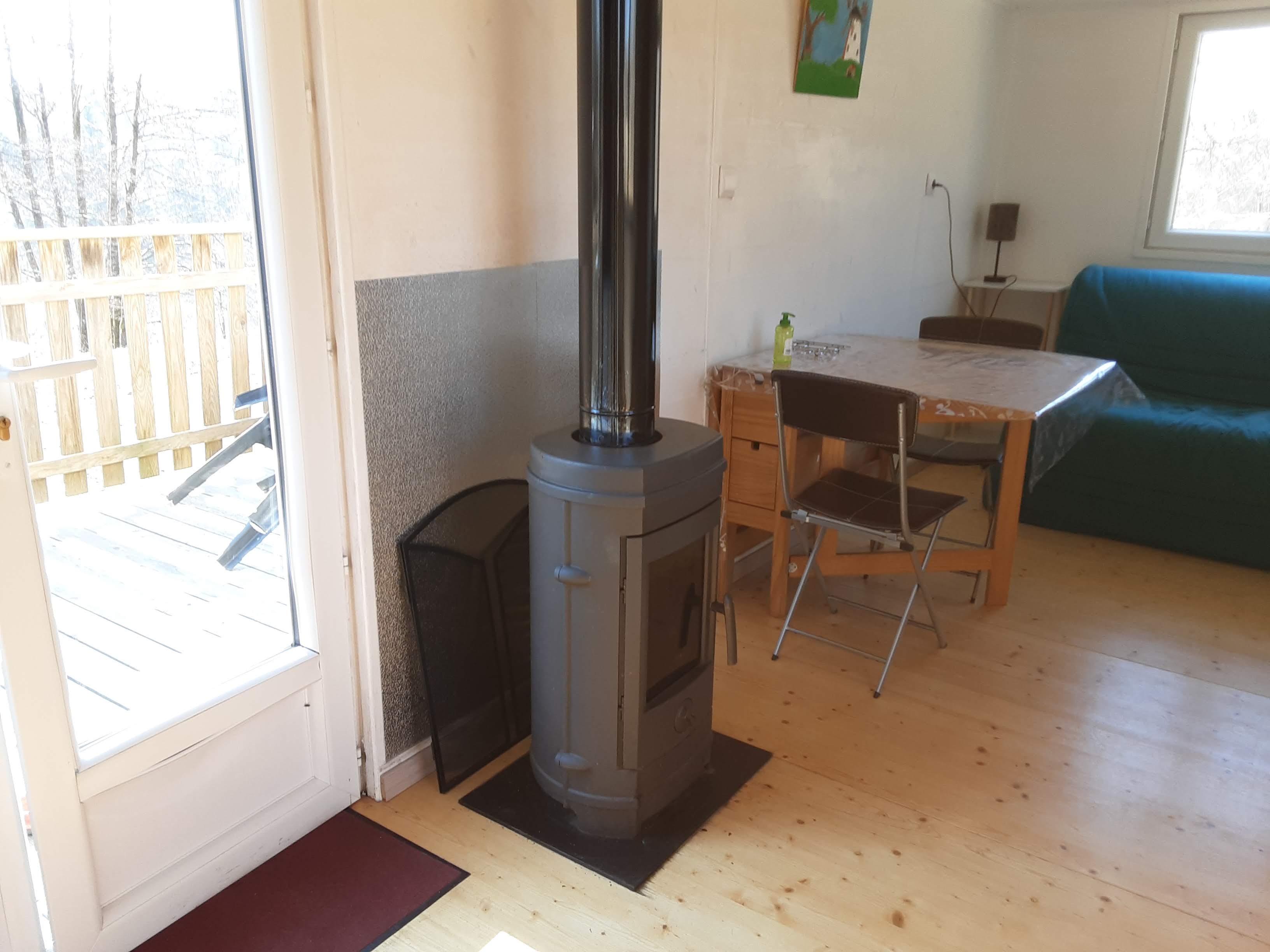 Tiny House Joy — Séjour confortable avec spa en Haute-Saône à Vesoul — vue depuis la terrasse