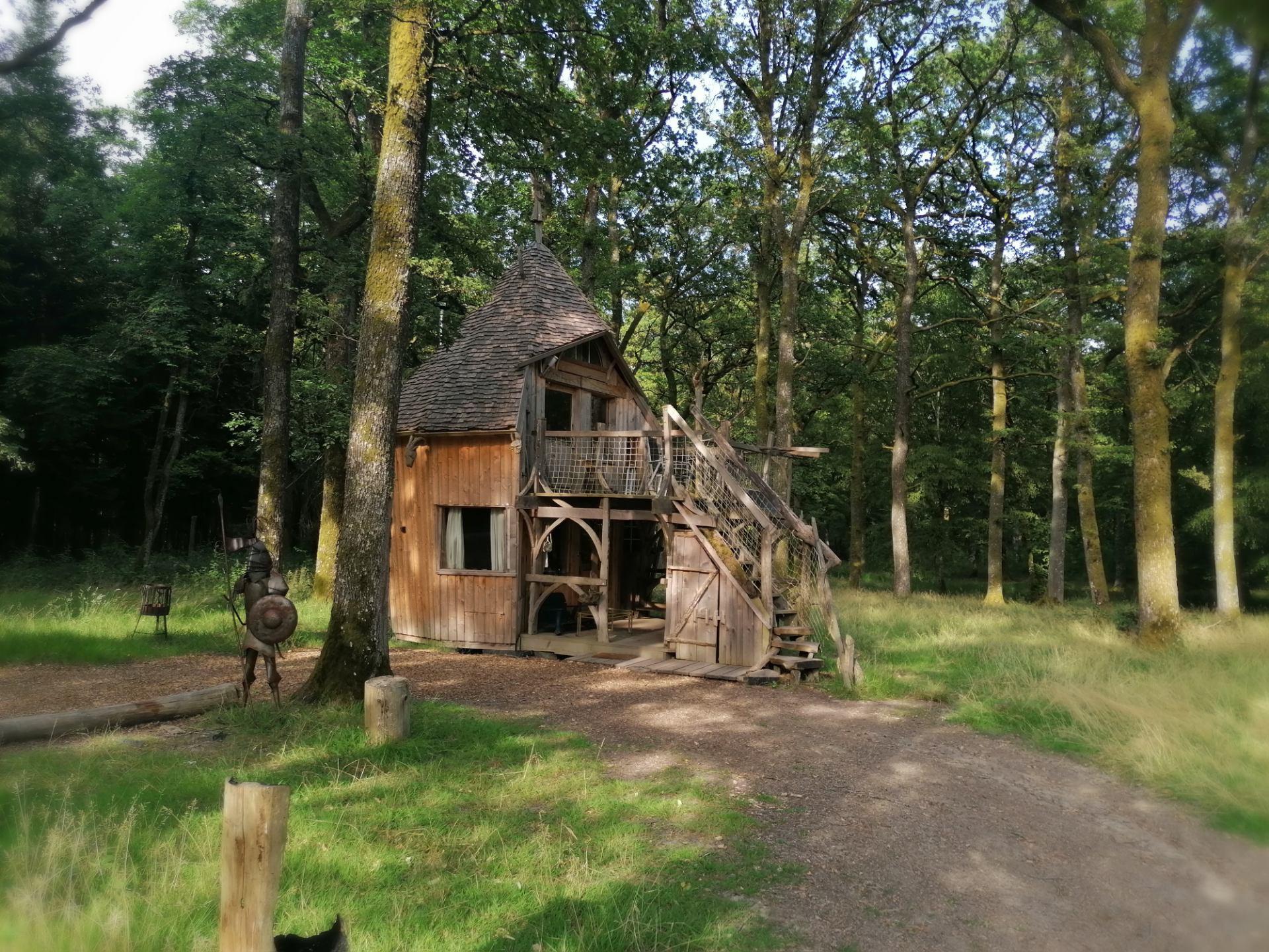 Cinderella : une cabane enchantée en Lorraine à Vittel — espace de vie