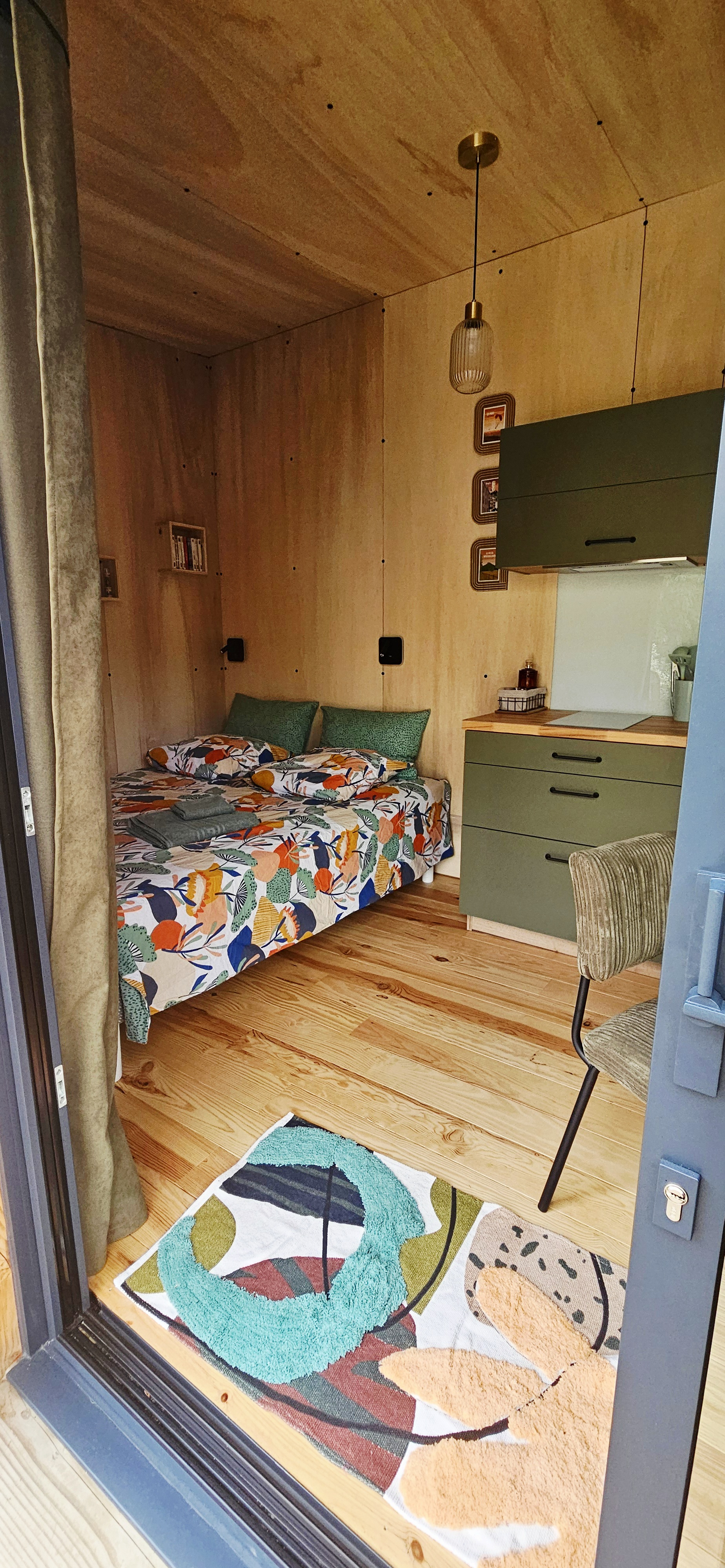 La Cabane du Nid du Pic — Séjour avec spa à 2 en Ariège à Vernajoul — vue depuis la terrasse