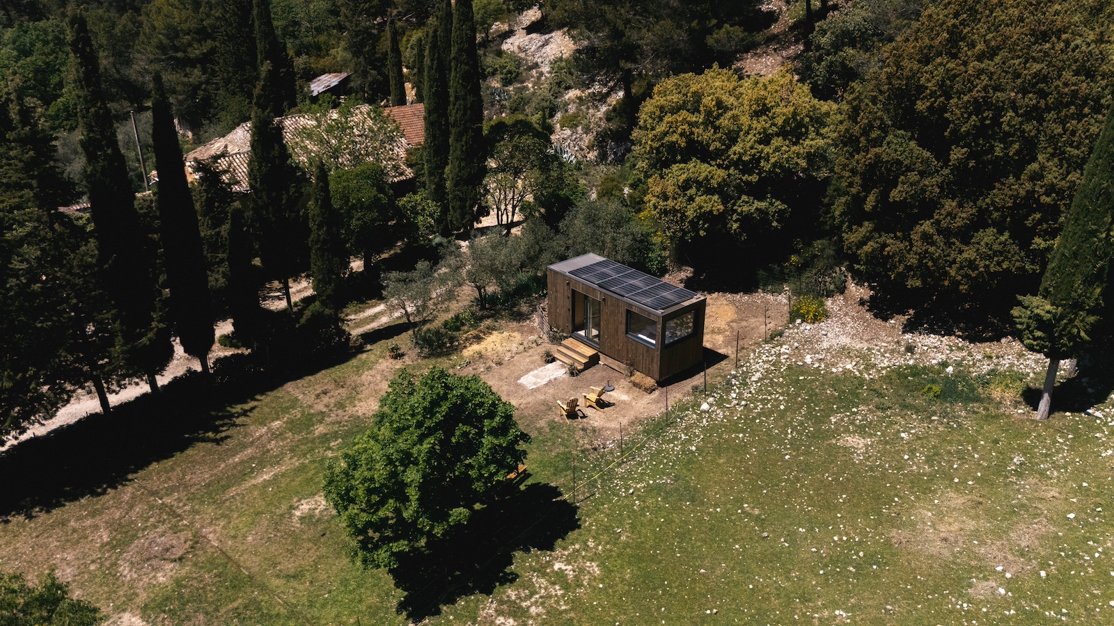 Tiny house moderne au pied du Mont Ventoux
