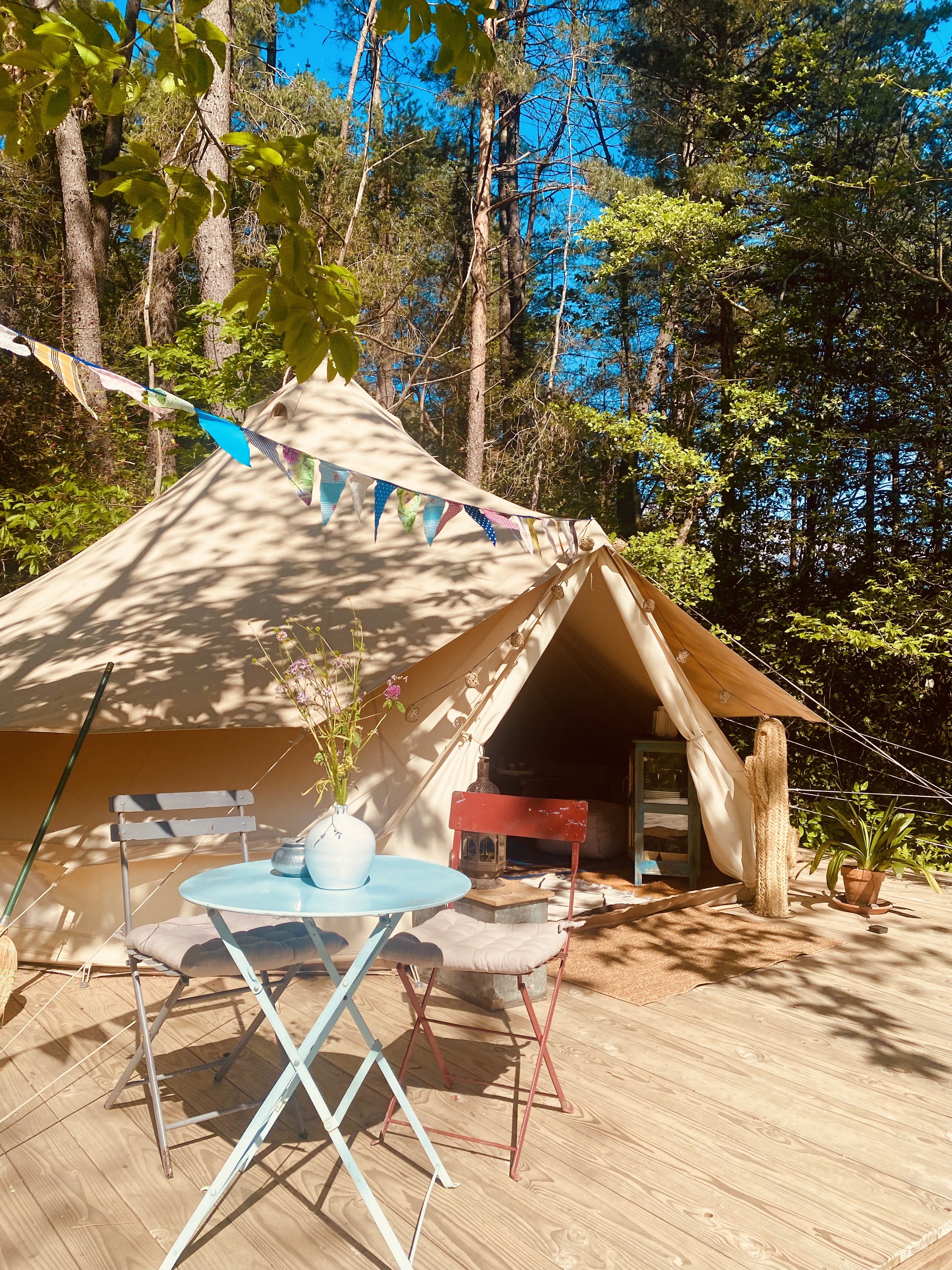 Tente Zina — Nuit magique avec spa à Gard