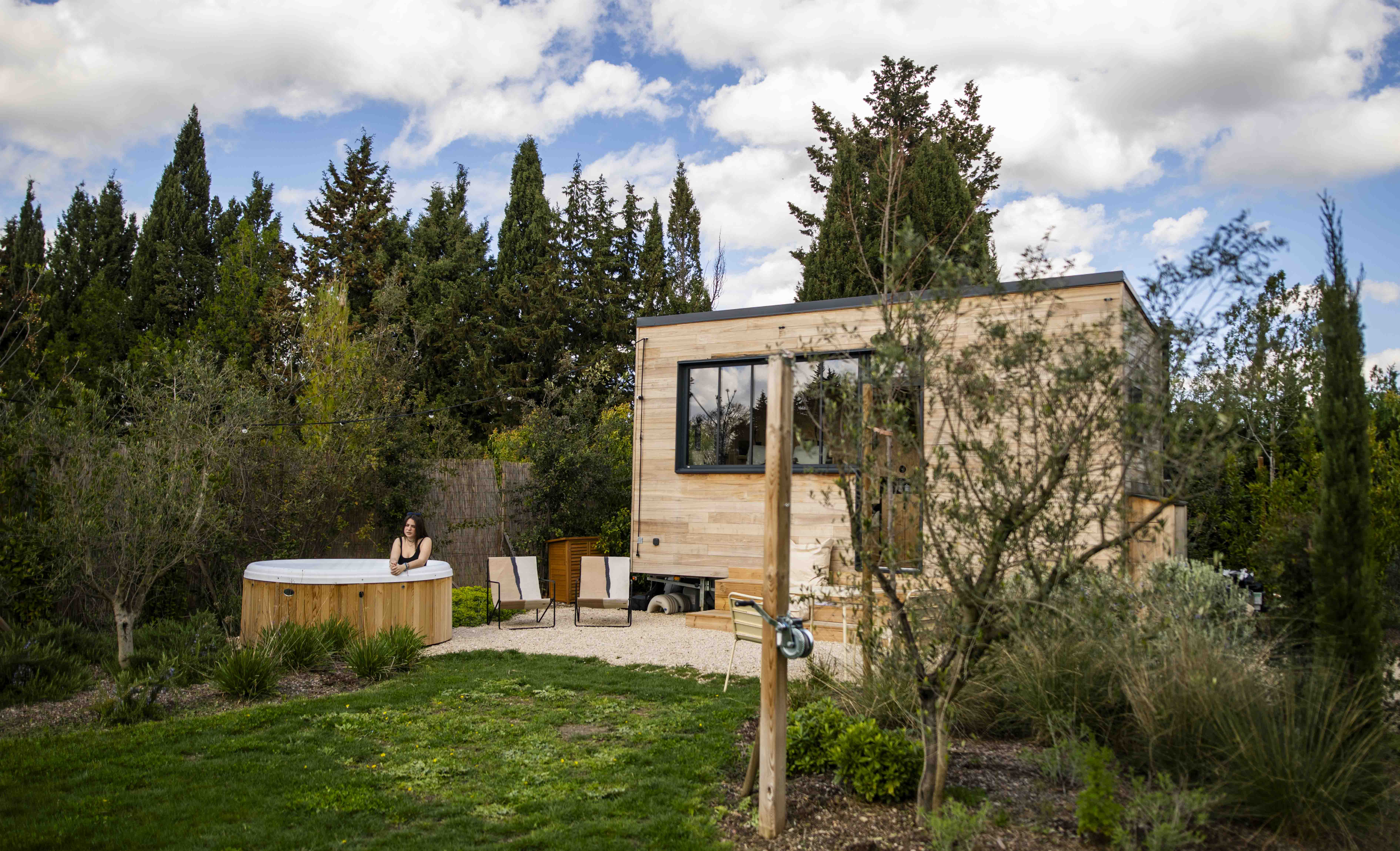 L'Atelier Tiny House — Détente avec Spa à Bouches-du-Rhône à Saint-Chamas — vue intérieure