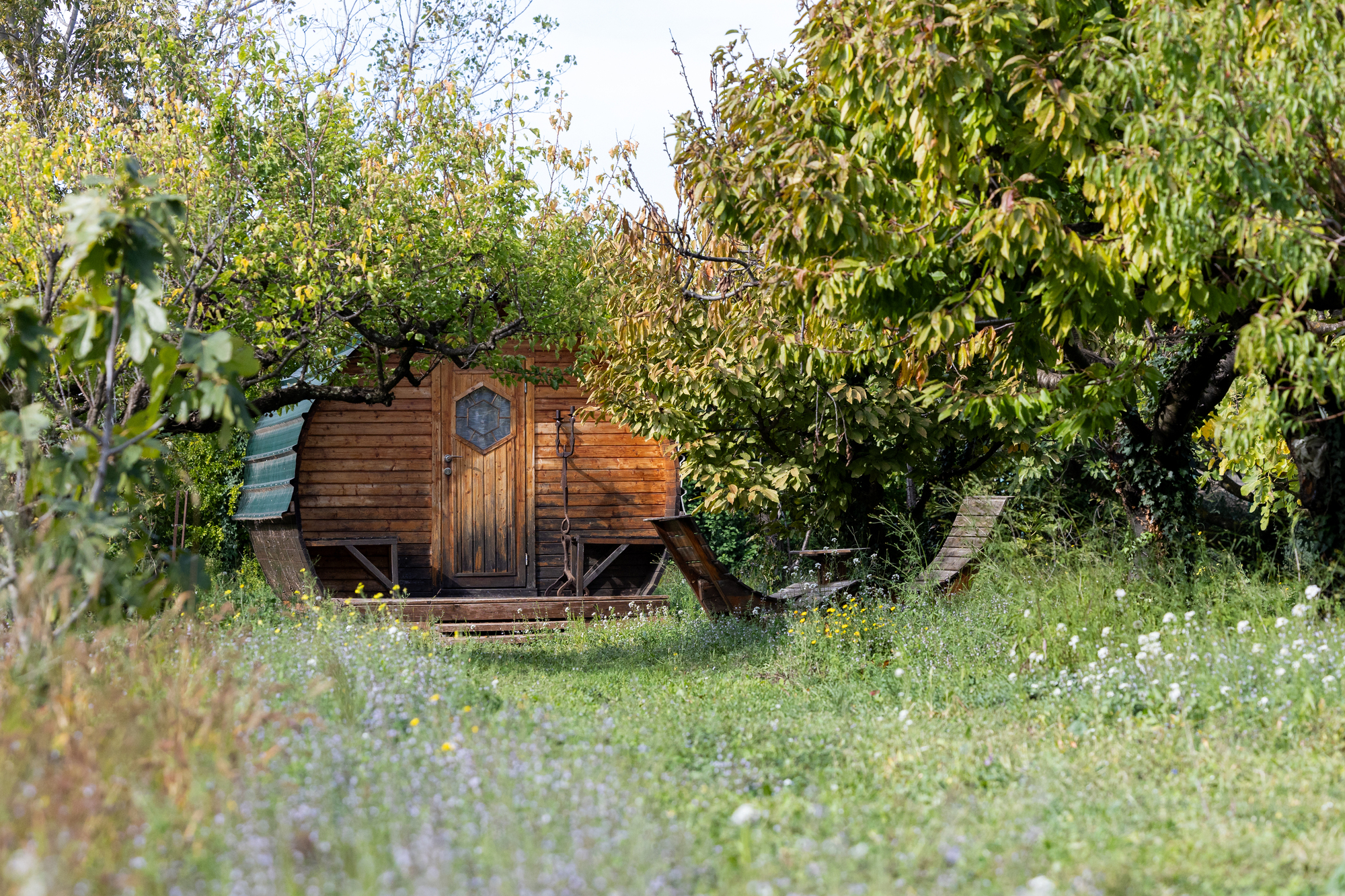 Le Tonneau du Nid'Oiselet — Hébergement insolite avec spa en Vaucluse