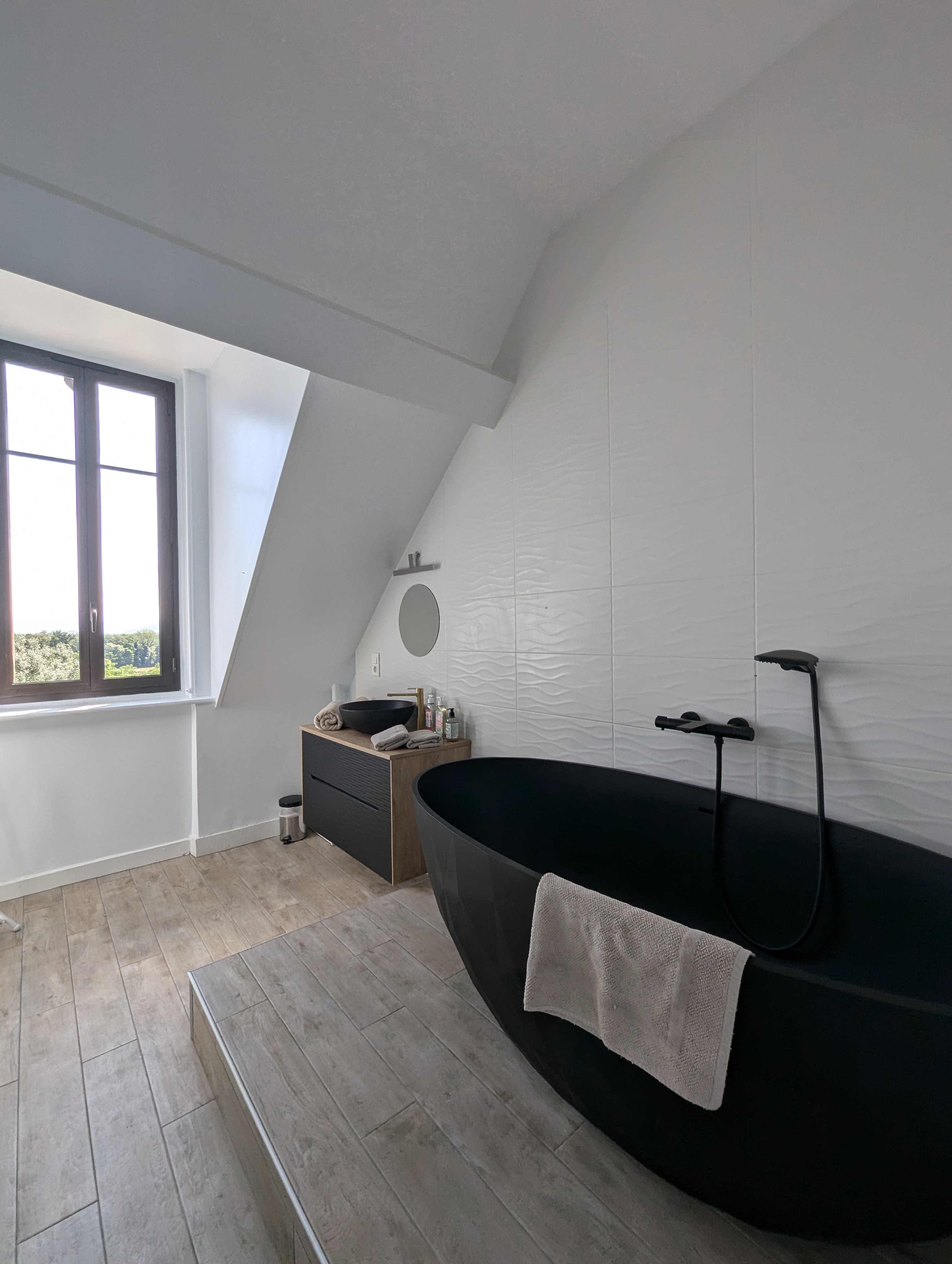 Chambre 'Rêve de Milan Royal' — Chambre à thème avec spa à Puy-de-Dôme à Clermont-Ferrand — chambre