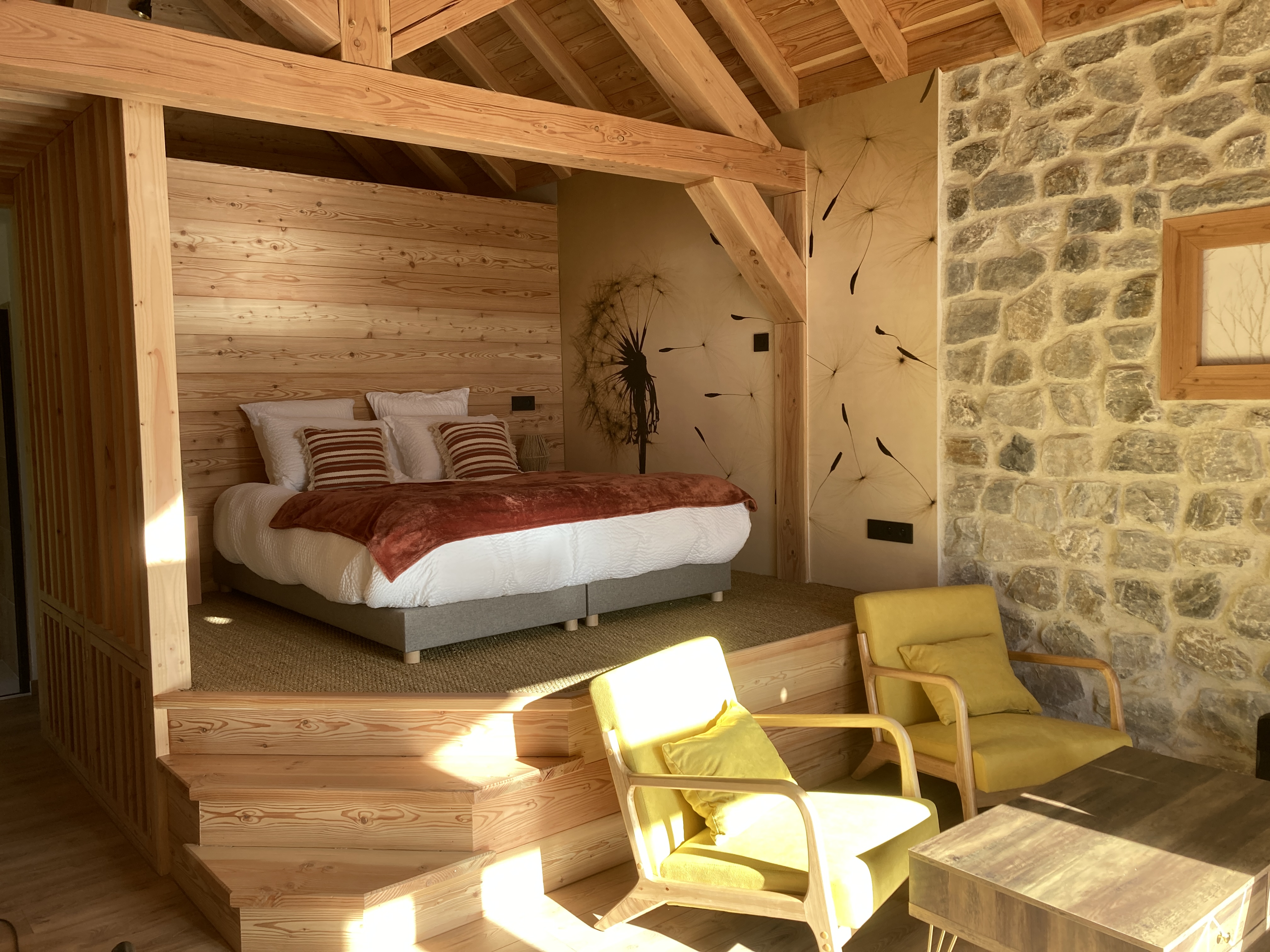 Chalet l'Envol - Spa privatif : une cabane sur pilotis en pleine nature à Chorges — chambre