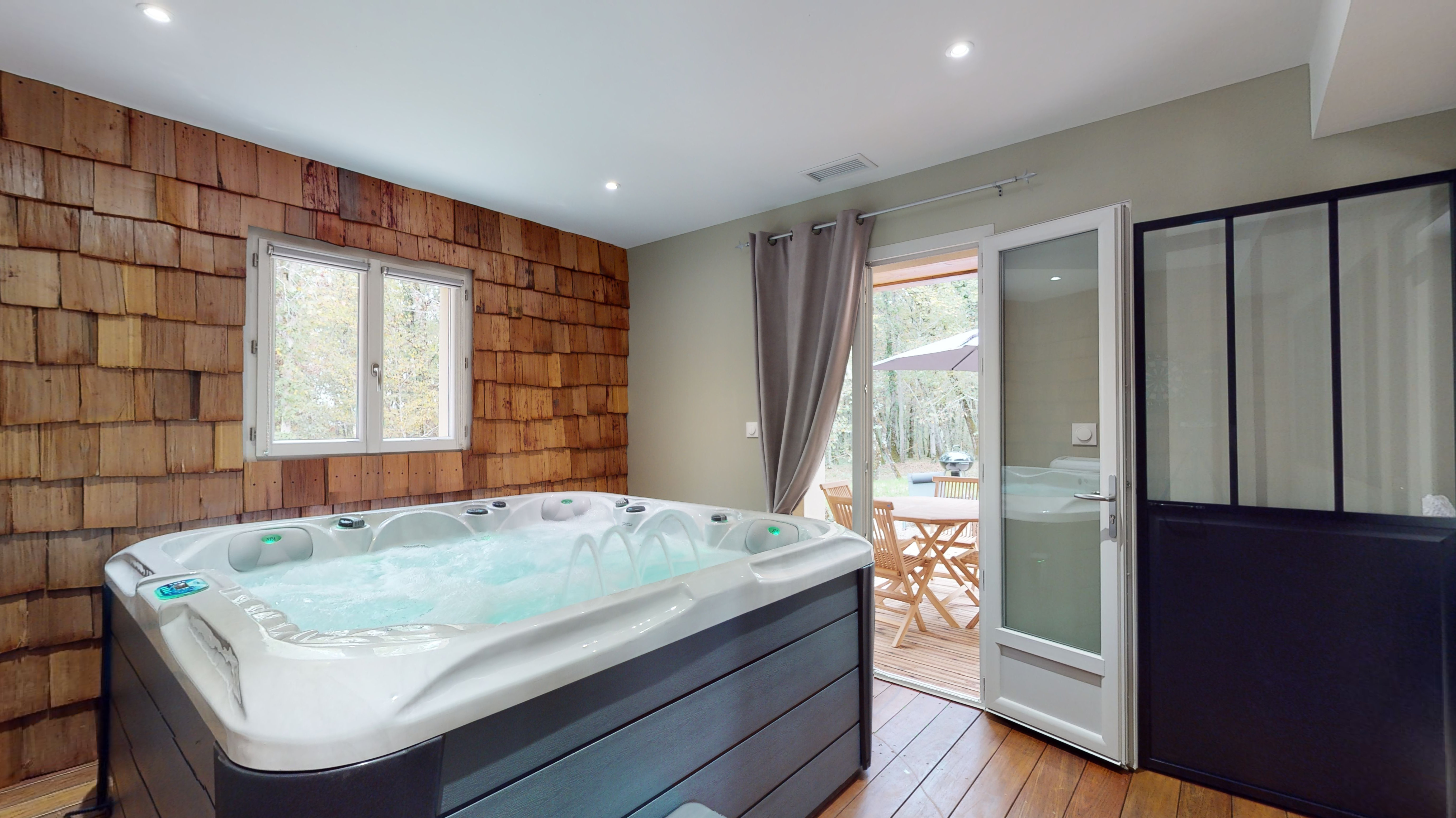 Gîte Nature & Spa privatif — Maison insolite avec spa à Dordogne à Siorac-en-Périgord — environnement naturel